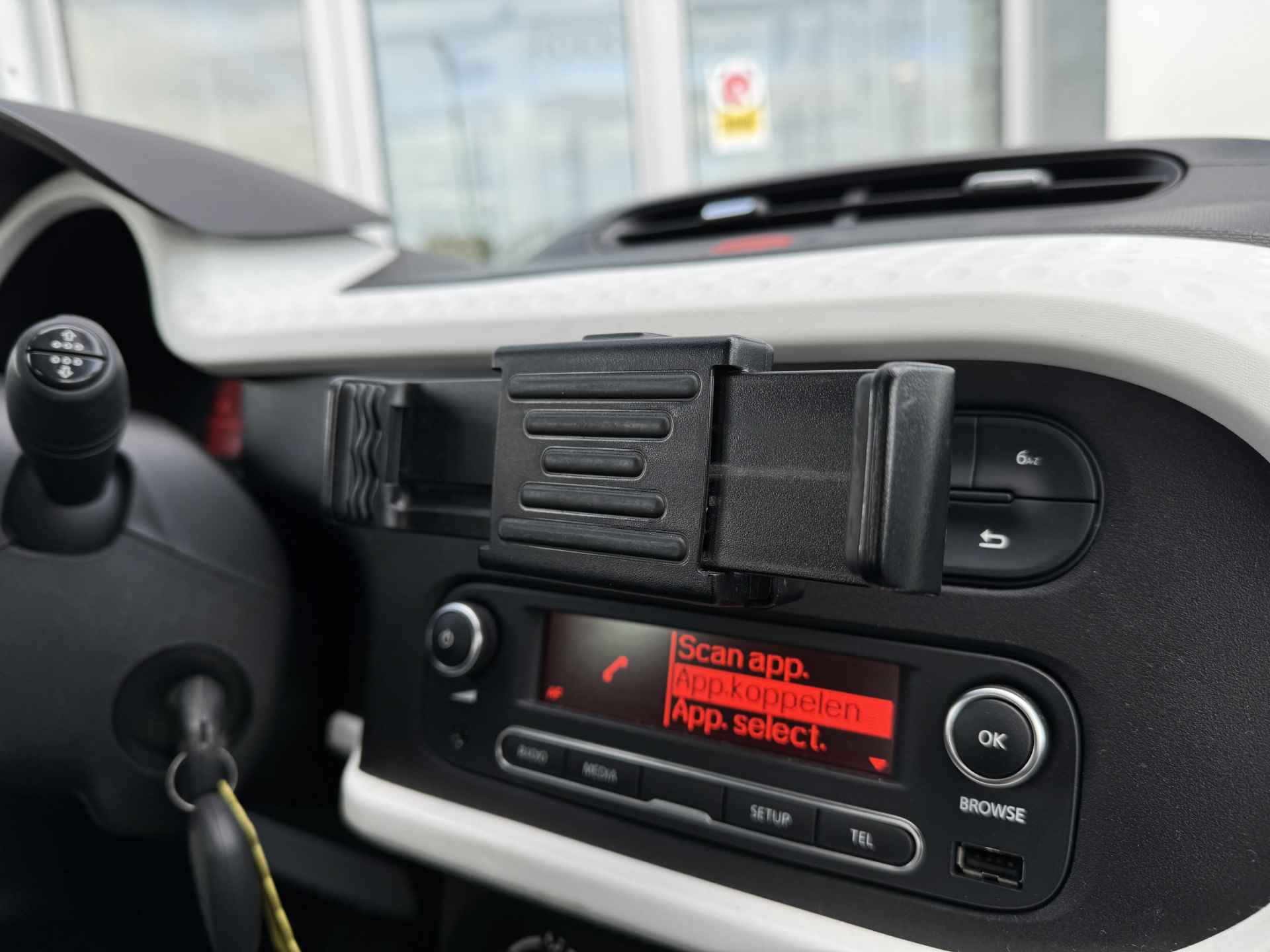 Renault Twingo 1.0 SCe 70pk Expression | Airco | Bluetooth audio | LMV - 22/27