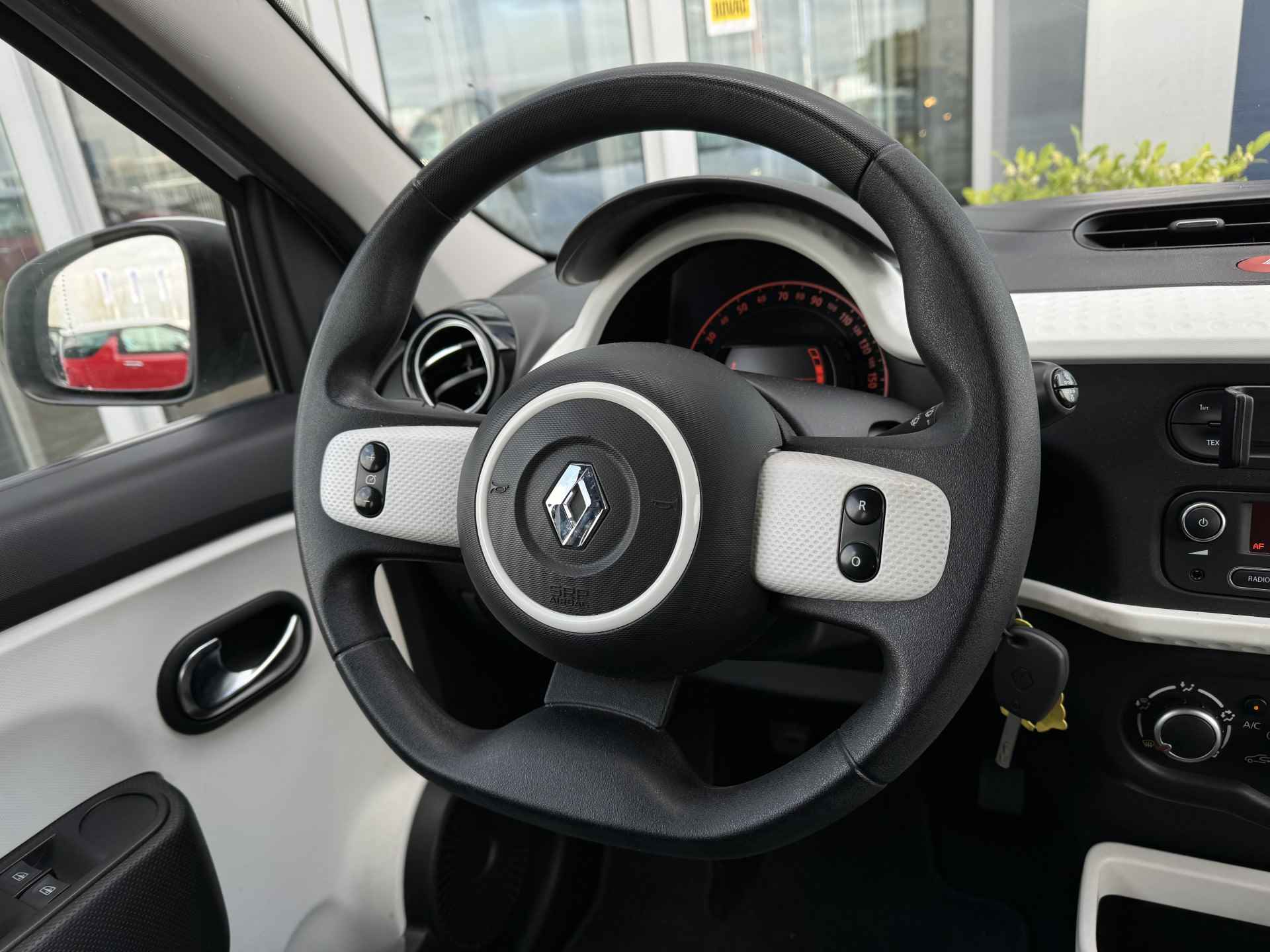 Renault Twingo 1.0 SCe 70pk Expression | Airco | Bluetooth audio | LMV - 23/27
