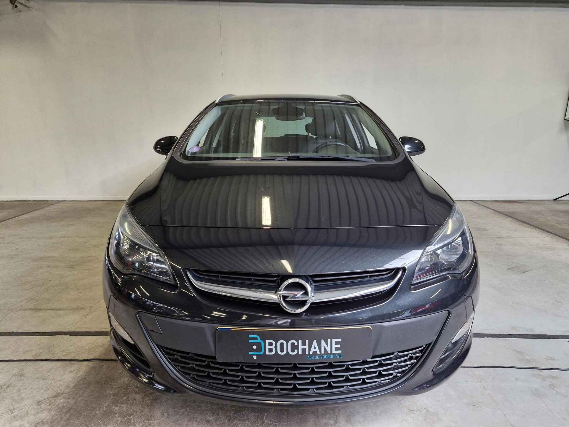 Opel Astra Sports Tourer 1.4 Turbo Business + | NL-auto | Trekhaak | Navigatie | Clima - 3/27