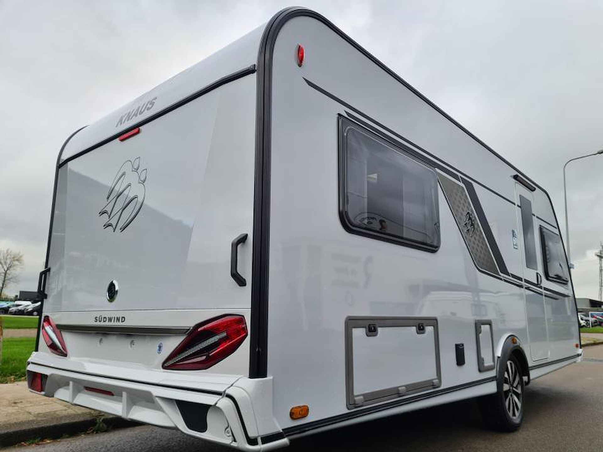 Knaus Sudwind 540 UE Nieuw 2025 Panoramadak! - 4/18