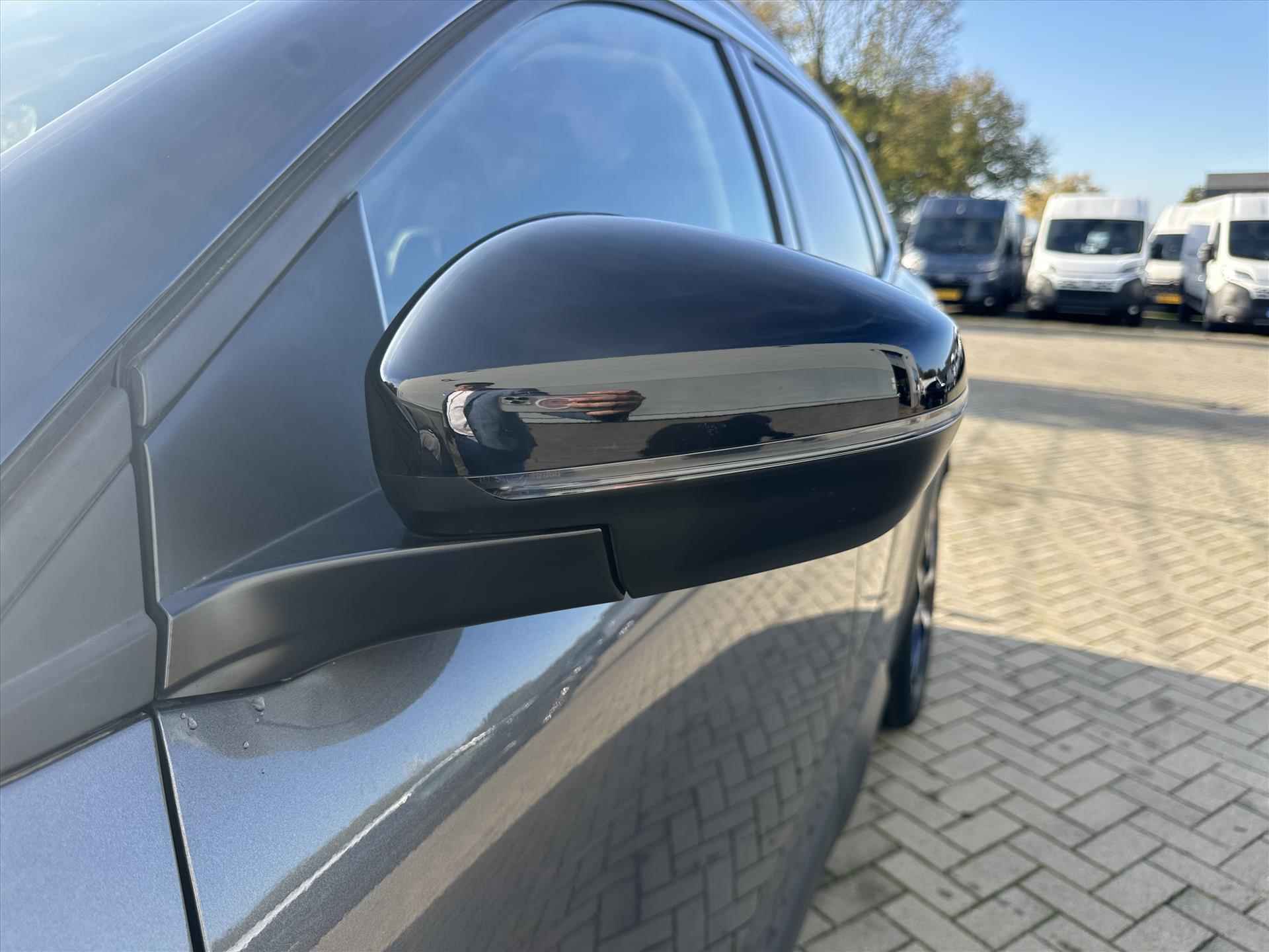 CITROEN C5 Aircross 1.6 Hybrid 225pk EAT8 Business Plus | Parkeersensoren Rondom | Camera Voor En Achter | Stoelverwarming | Navigatie - 16/53