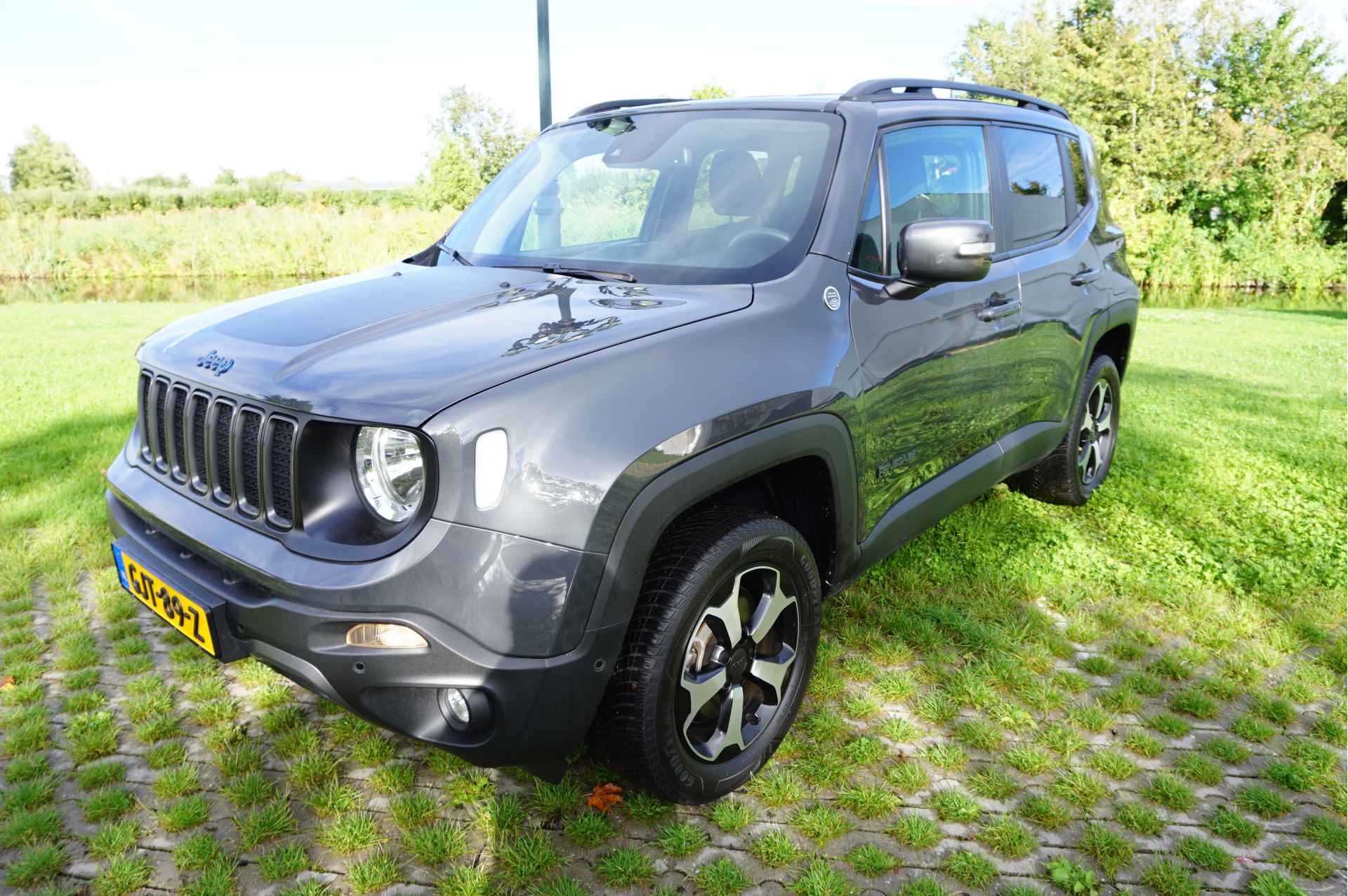 Jeep Renegade 4xe 240 Plug-in Hybrid Electric Trailhawk Navi 240Pk - 47/55