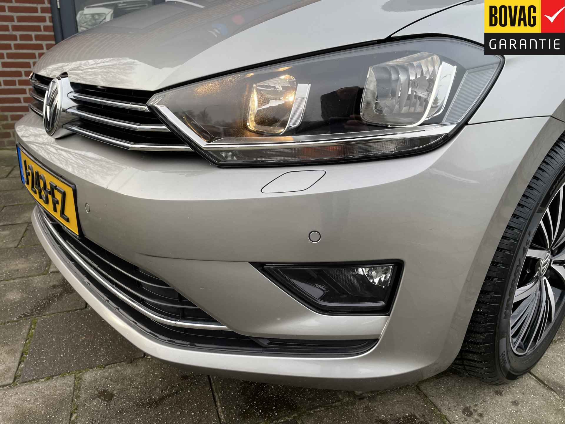 Volkswagen Golf Sportsvan 1.2 TSI ALLSTAR 110pk 4 cilinder motor ( Navigatie, Trekhaak, Adaptive Cruise control, PDC voor en achter) RIJKLAARPRIJS! - 29/47