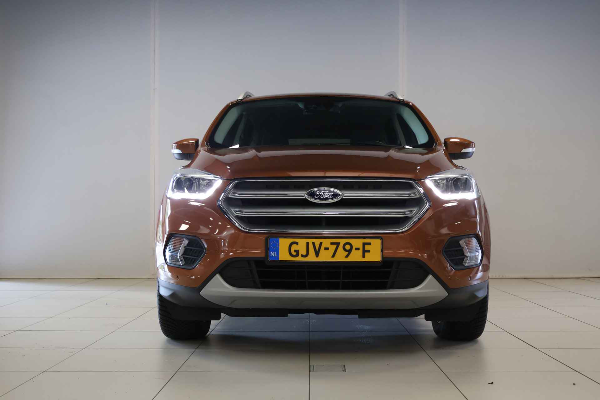 Ford Kuga 1.5 EcoBoost Titanium - 2/25