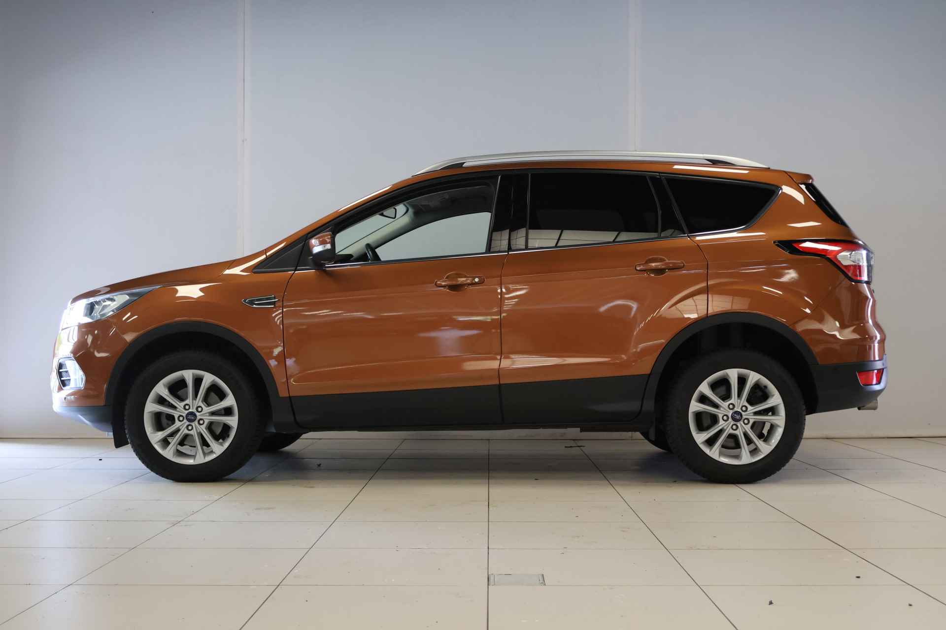 Ford Kuga 1.5 EcoBoost Titanium - 3/25