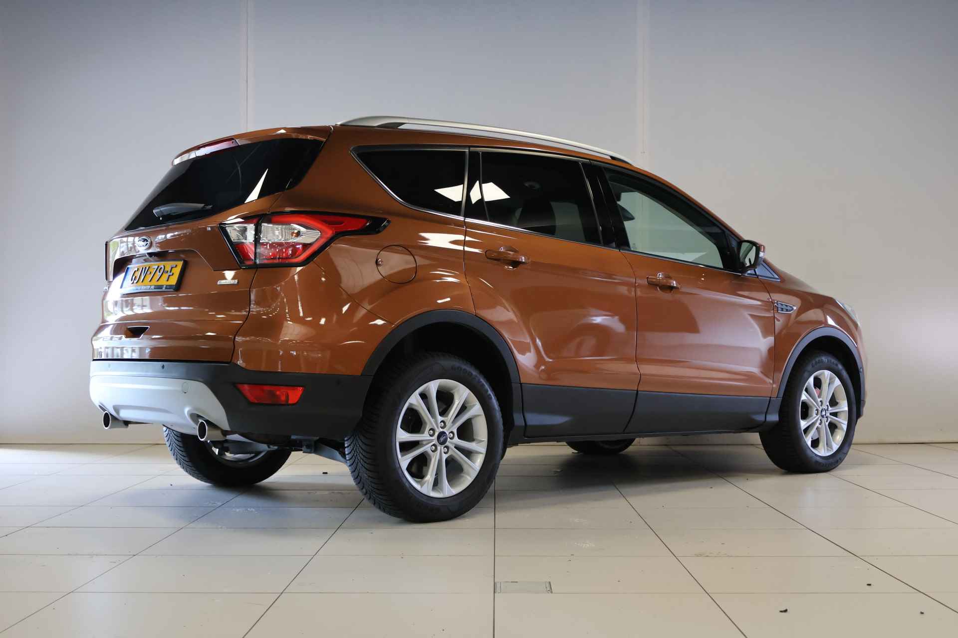 Ford Kuga 1.5 EcoBoost Titanium - 6/25