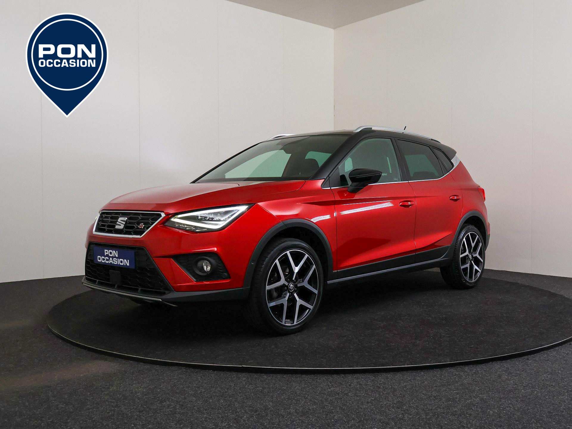 SEAT Arona 1.5 TSI 150 PK FR Business Intense | Climatronic | Virtual Cockpit | Stoelverwarming | LMV 18" |