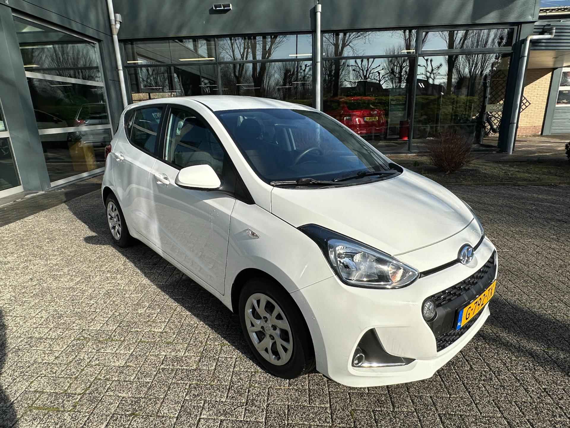 Hyundai I10 1.0i Comfort airco - cruise control 41000km !!! - 8/22