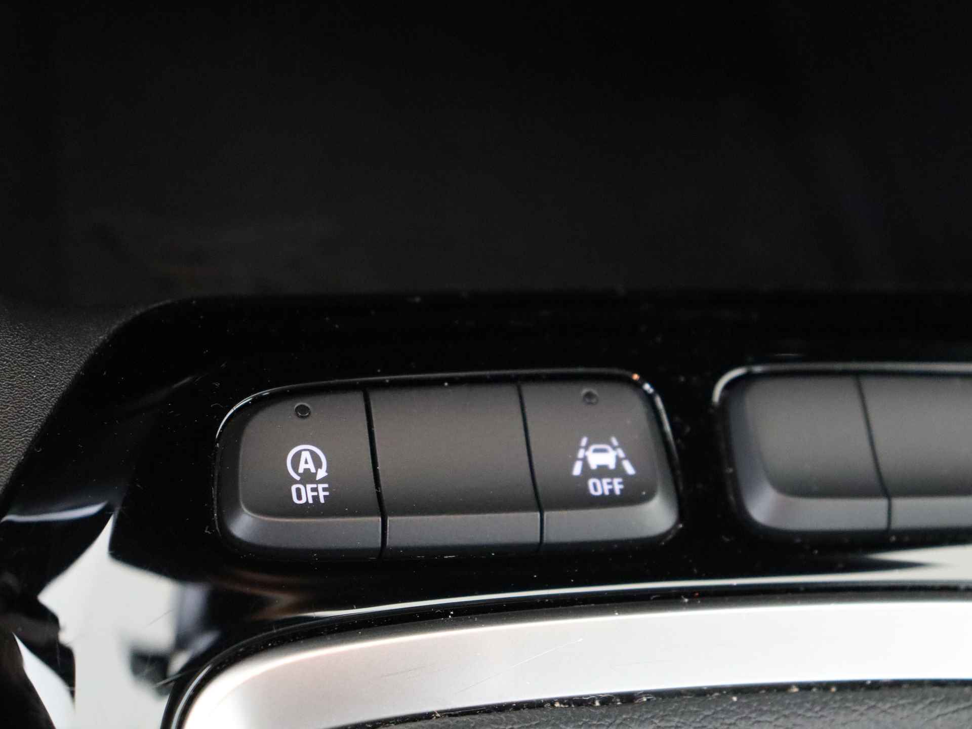 Opel Corsa 1.2 Edition 5 deurs | Navigatie by App | Airco | Lichtmetalen Velgen - 21/27