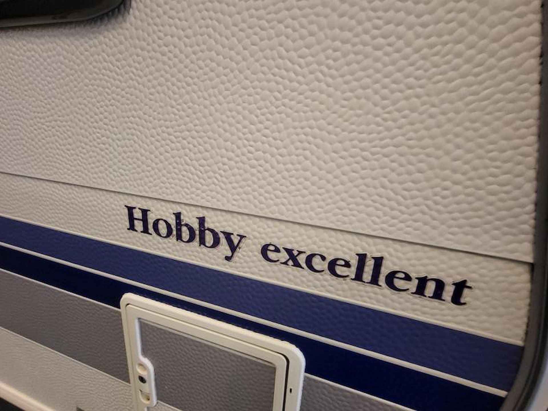 Hobby Excellent 460 UFE netjes en ruime indeling - 4/18