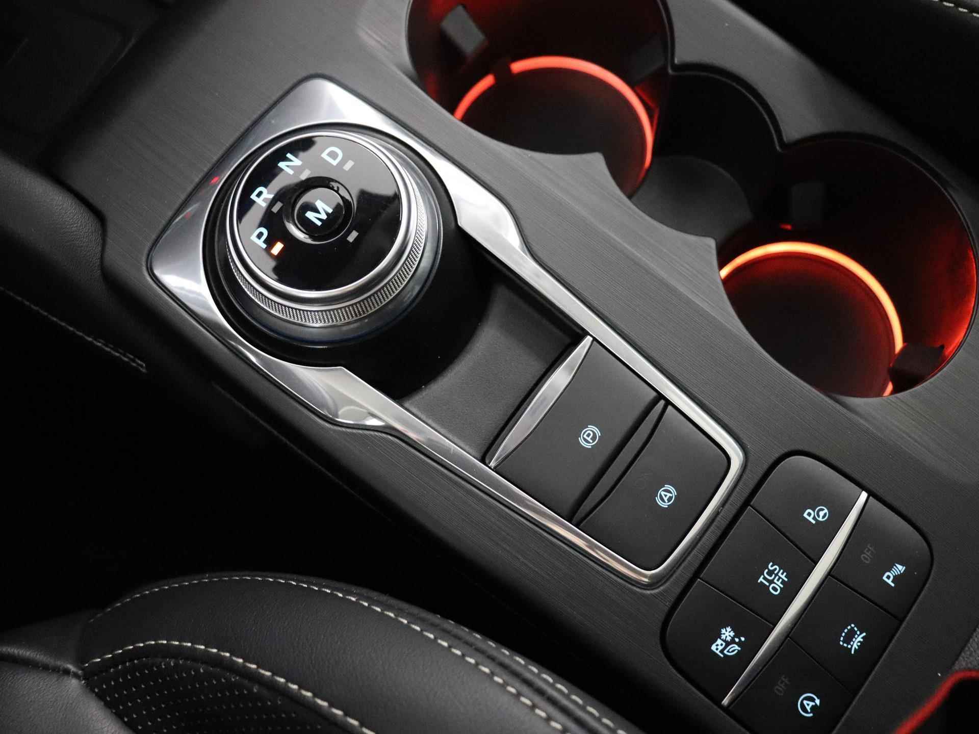 Ford Focus Vignale 1.5 Ecoboost 150PK Automaat | Navigatiesysteem | Stuur/Stoelverwarming | Voorruitverwarming | Schuif/Kantel dak | Lederen Interieur | Apple Carplay/Android Auto | - 21/35