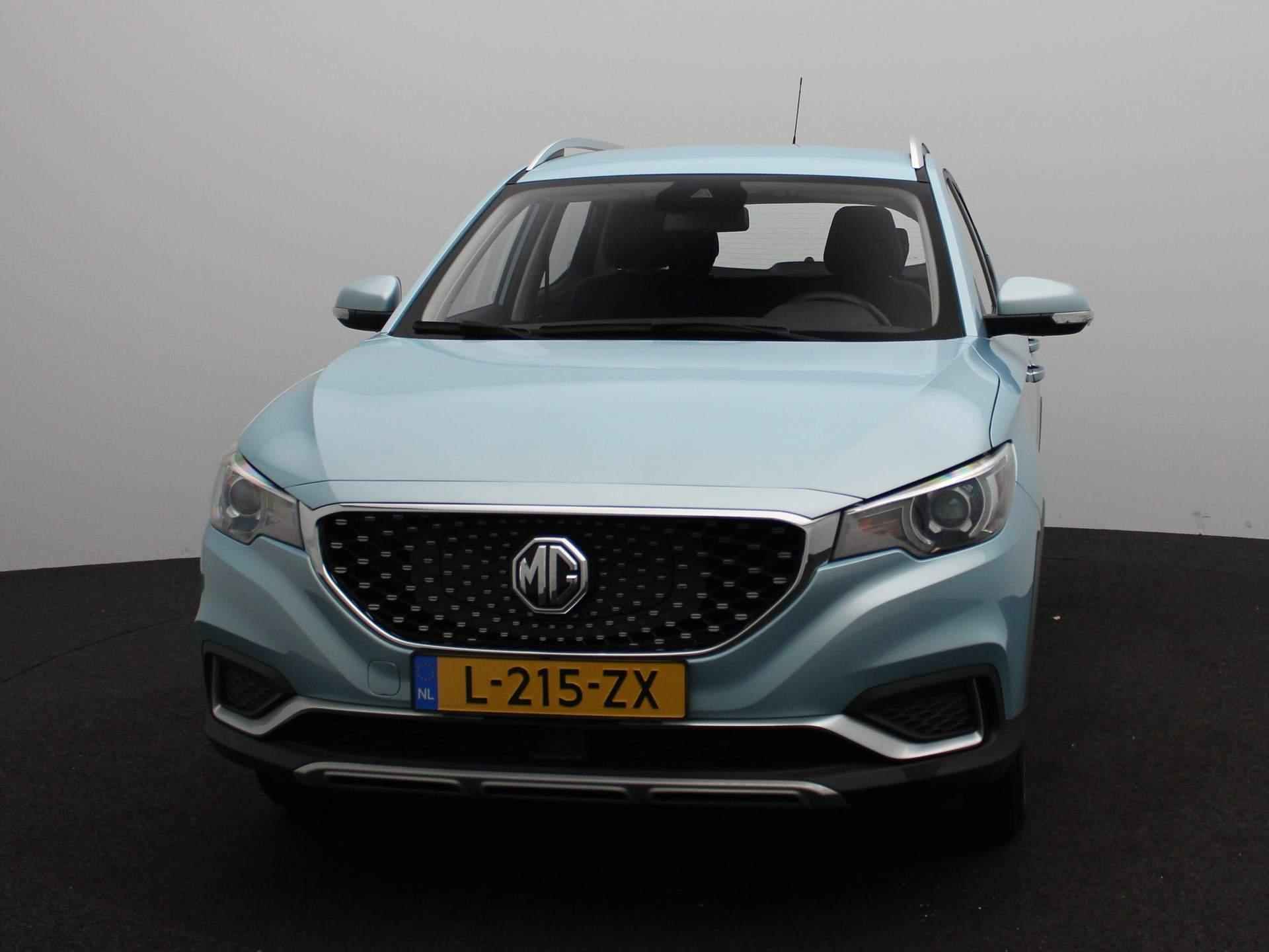 MG ZS EV Comfort 45 kWh - 3/26