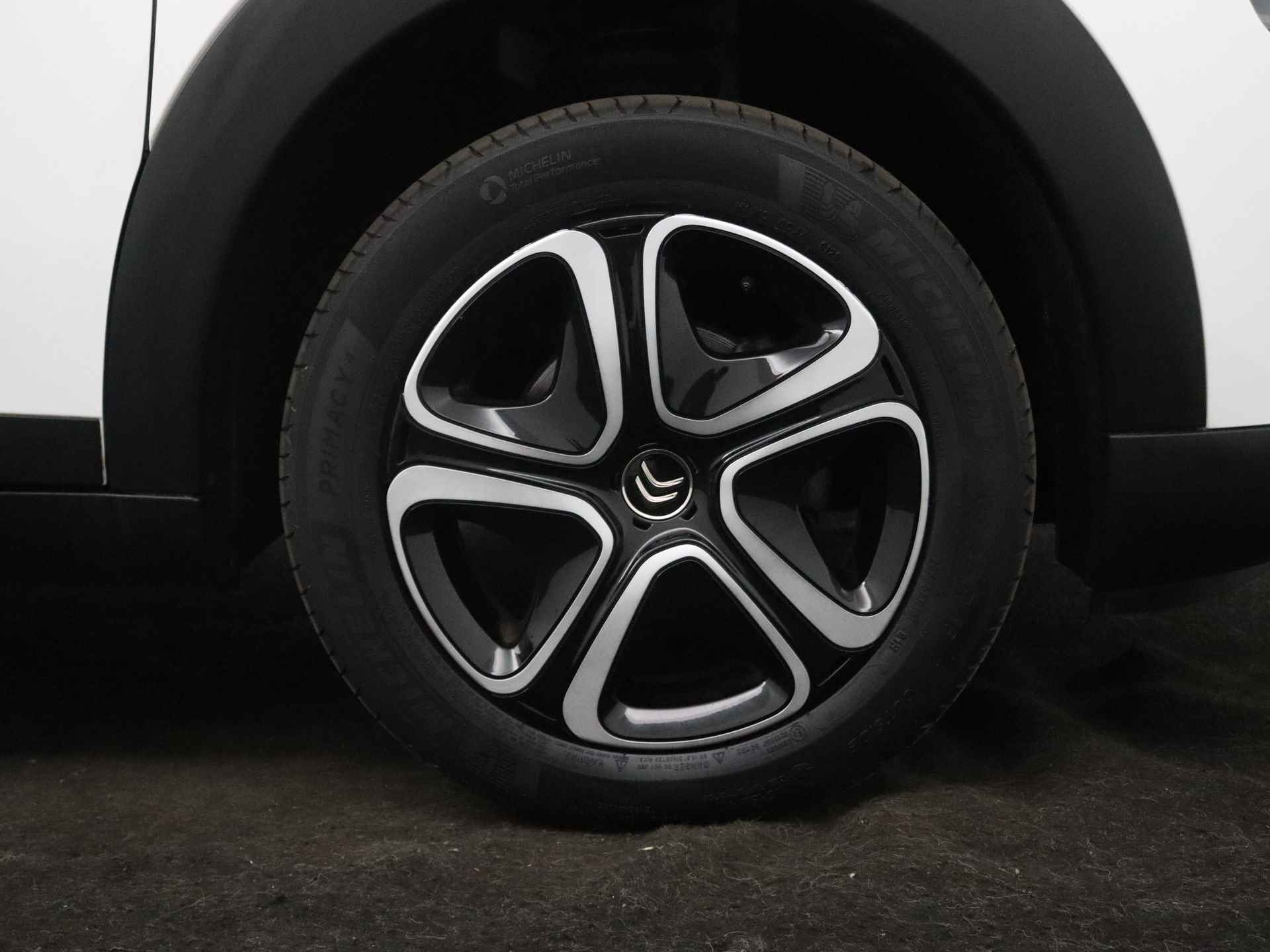 Citroën C4 Cactus PureTech 110pk Business | Rijklaar | Navigatie | Parkeersensoren | - 5/25