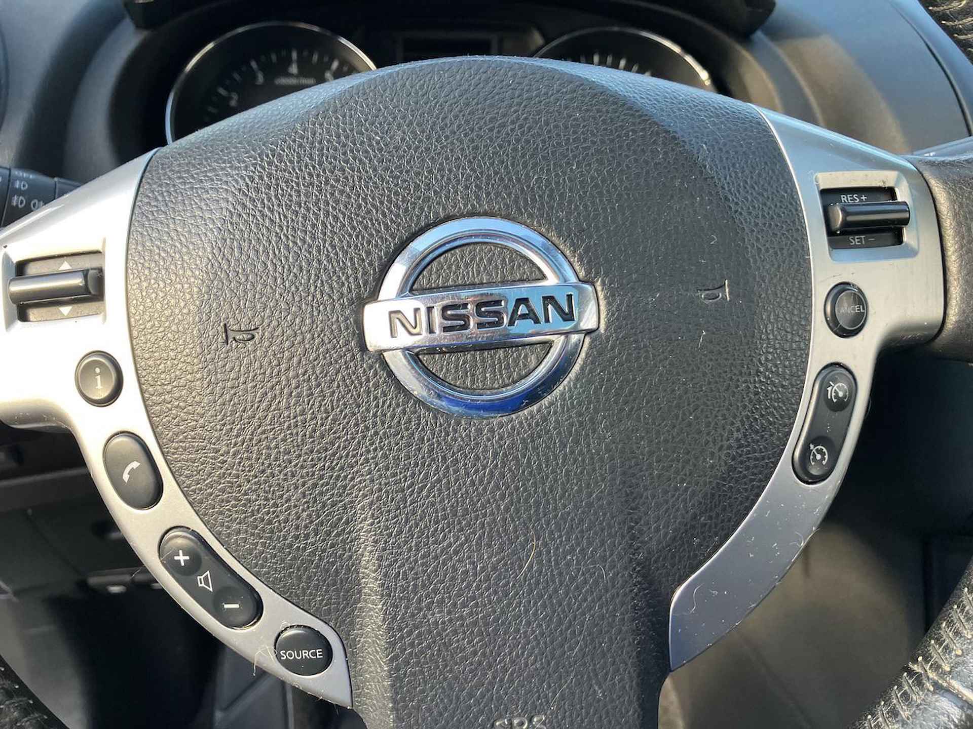 Nissan QASHQAI 1.6 CONNECT EDITION TREKHAAK - 9/11