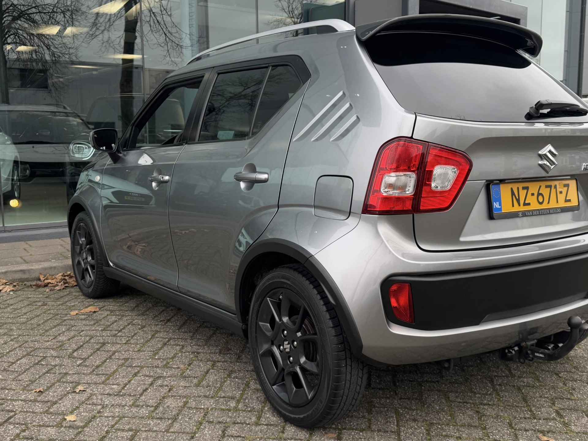 Suzuki Ignis 1.2 Select Afn. Trekhaak | Stoelverwarming | 1e Eigenaar - 16/18