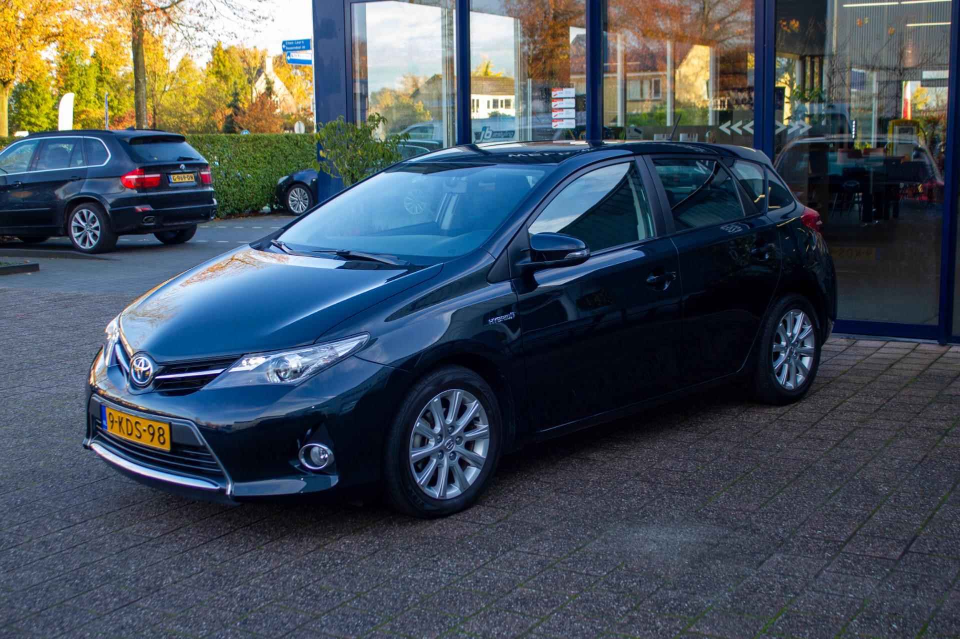 Toyota Auris 1.8 Hybrid Aspiration | Prijs rijklaar incl. 12 mnd garantie | 1e EIg. Afn Thaak Navi Camera - 5/46