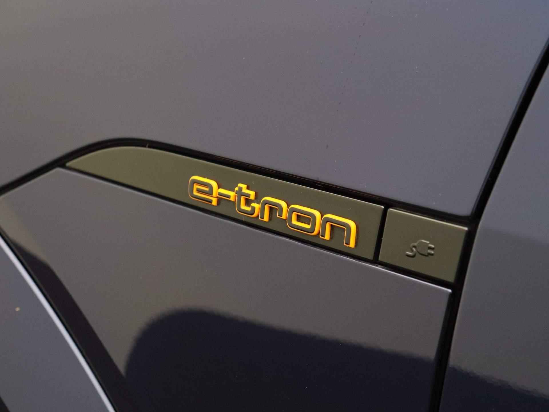 Audi e-tron Sportback S quattro 95 kWh 500 PK | Navigatie | 22 Inch wielen | Remzadels Rood | S-Sportstoelen | Optiek zwart pakket | Airco | Camera | - 16/52
