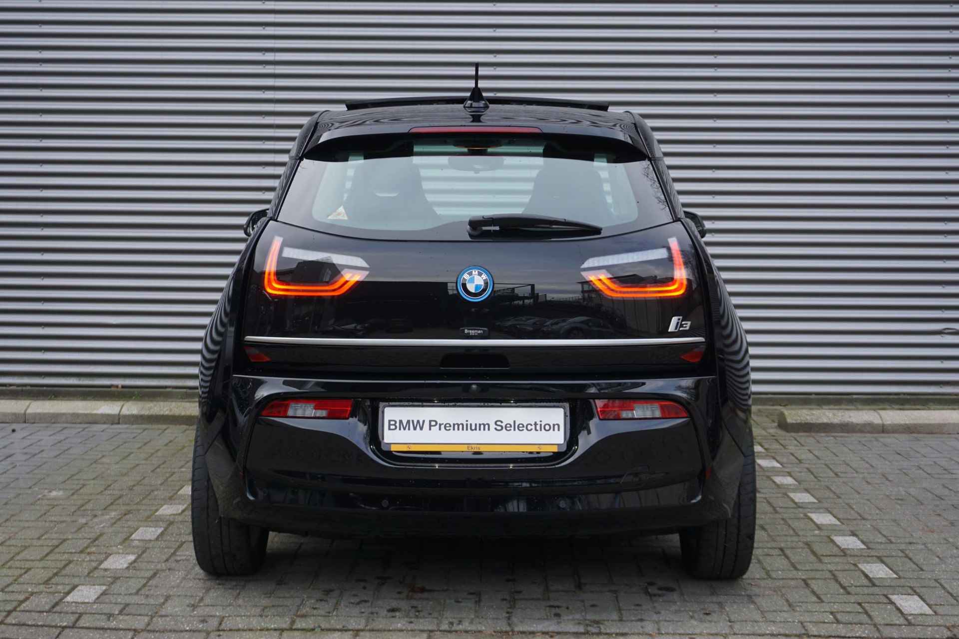 BMW i3 120Ah 42 kWh Parkeerpakket | Comfort pack advanced | Connectivity Pakket | Executive Edition - 5/33