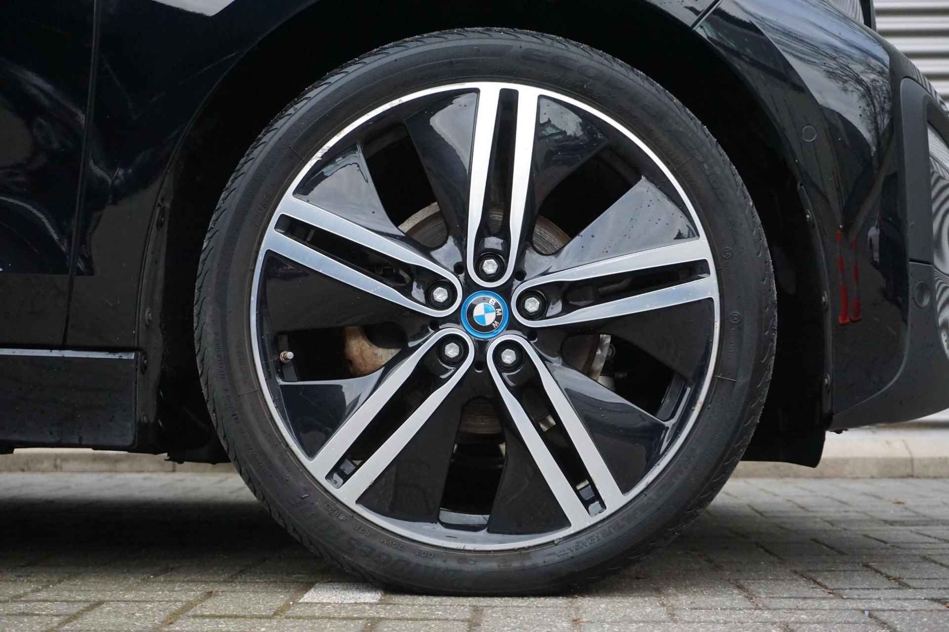 BMW i3 120Ah 42 kWh Parkeerpakket | Comfort pack advanced | Connectivity Pakket | Executive Edition - 6/33