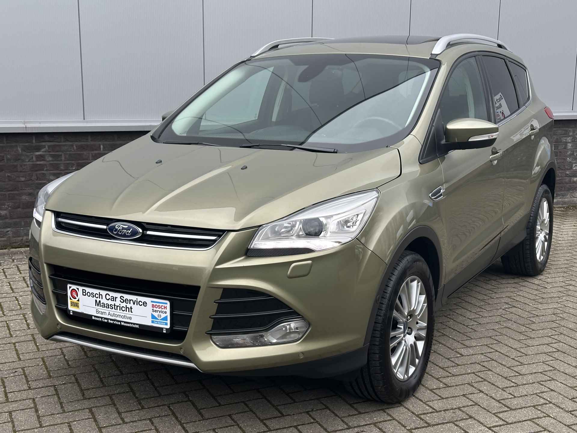 Ford Kuga 1.6 Titanium Plus 4WD | Panorama | 1ste Eigenaar | Volledige Historie | Cruise en Climate control | Winter pakket - 7/38