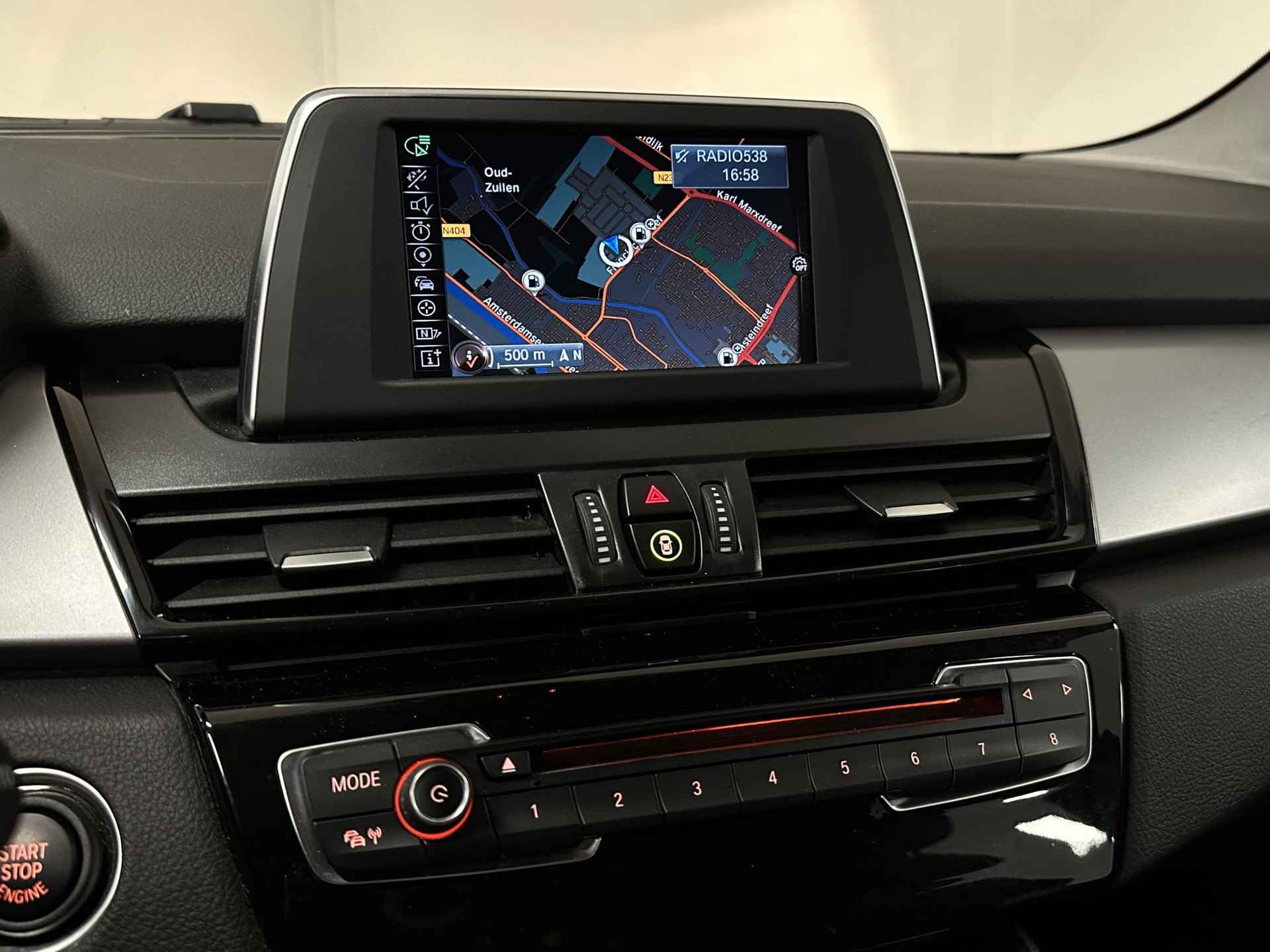 BMW 2-serie Active Tourer 218i Essential | Navigatie - 15/33