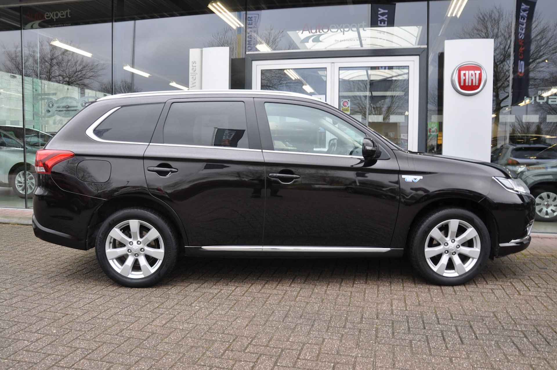 Mitsubishi Outlander TREKHAAK CAMERA 2.0 PHEV Exec. Ed. - 17/28