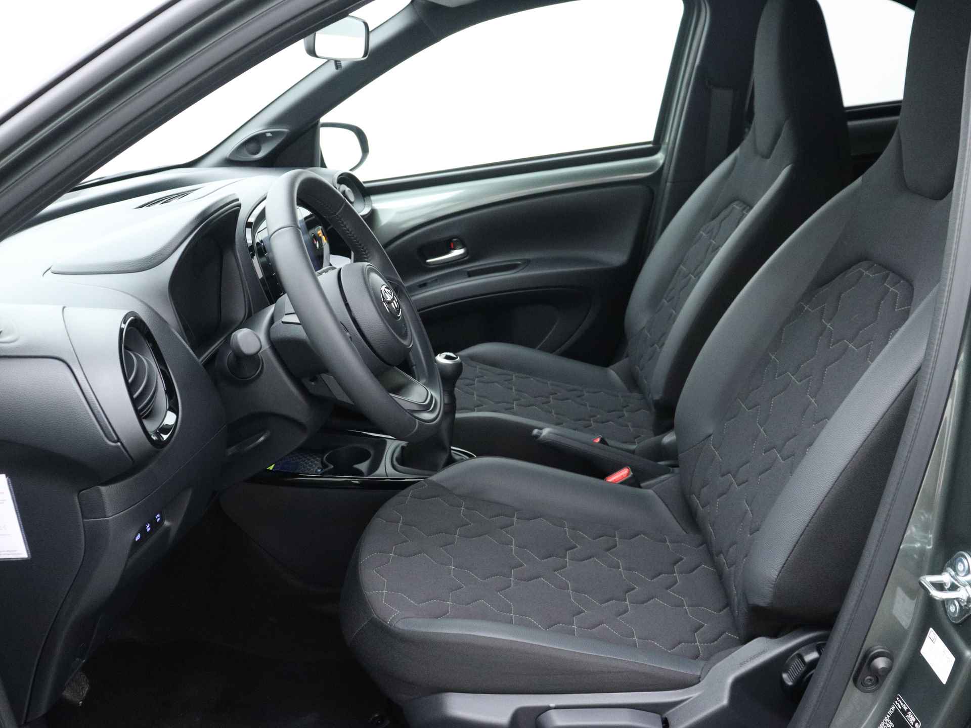 Toyota Aygo X 1.0 VVT-i MT Envy *Demo* | JBL-Audio | Navigatie | - 20/43