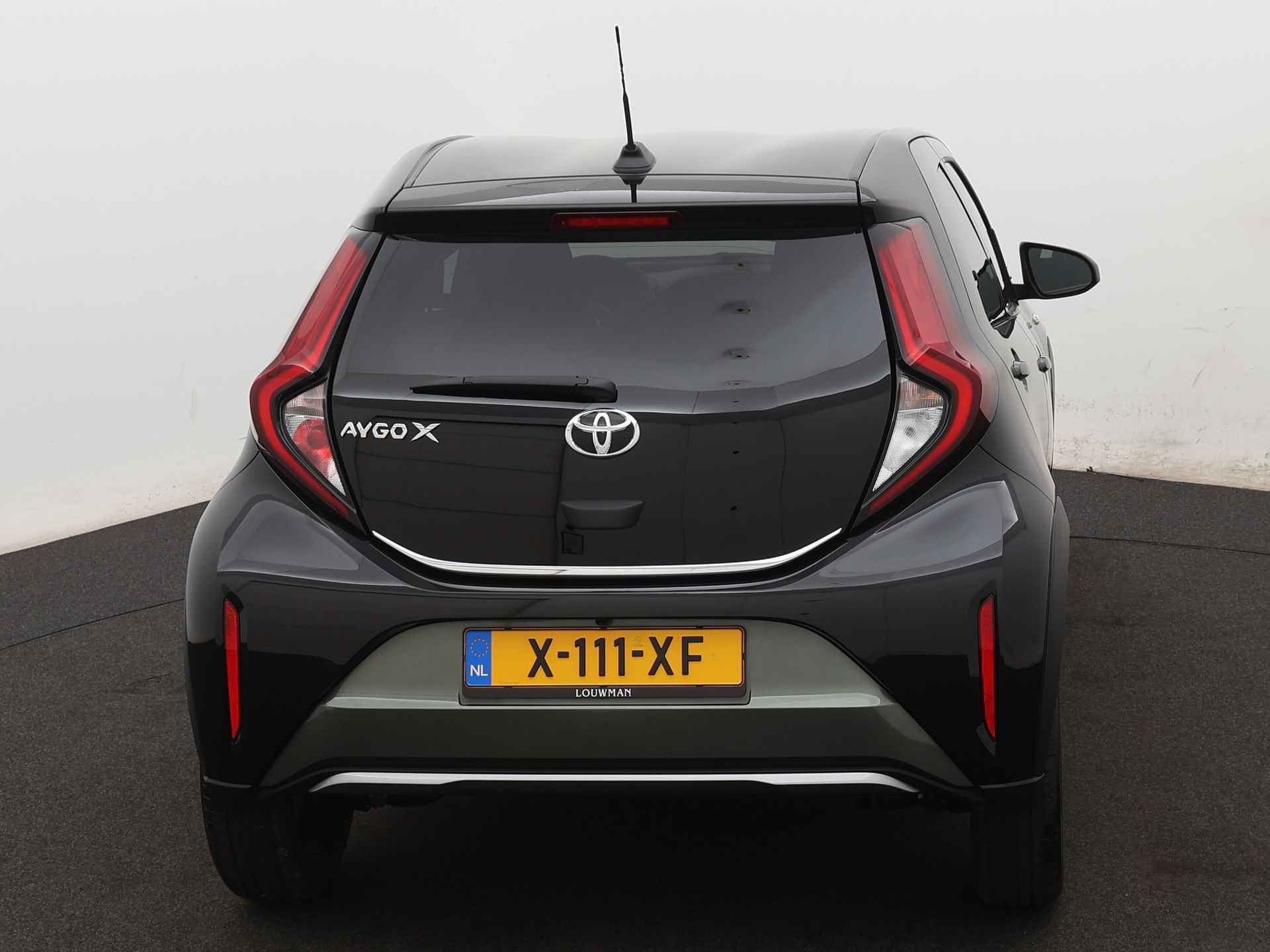 Toyota Aygo X 1.0 VVT-i MT Envy *Demo* | JBL-Audio | Navigatie | - 30/43