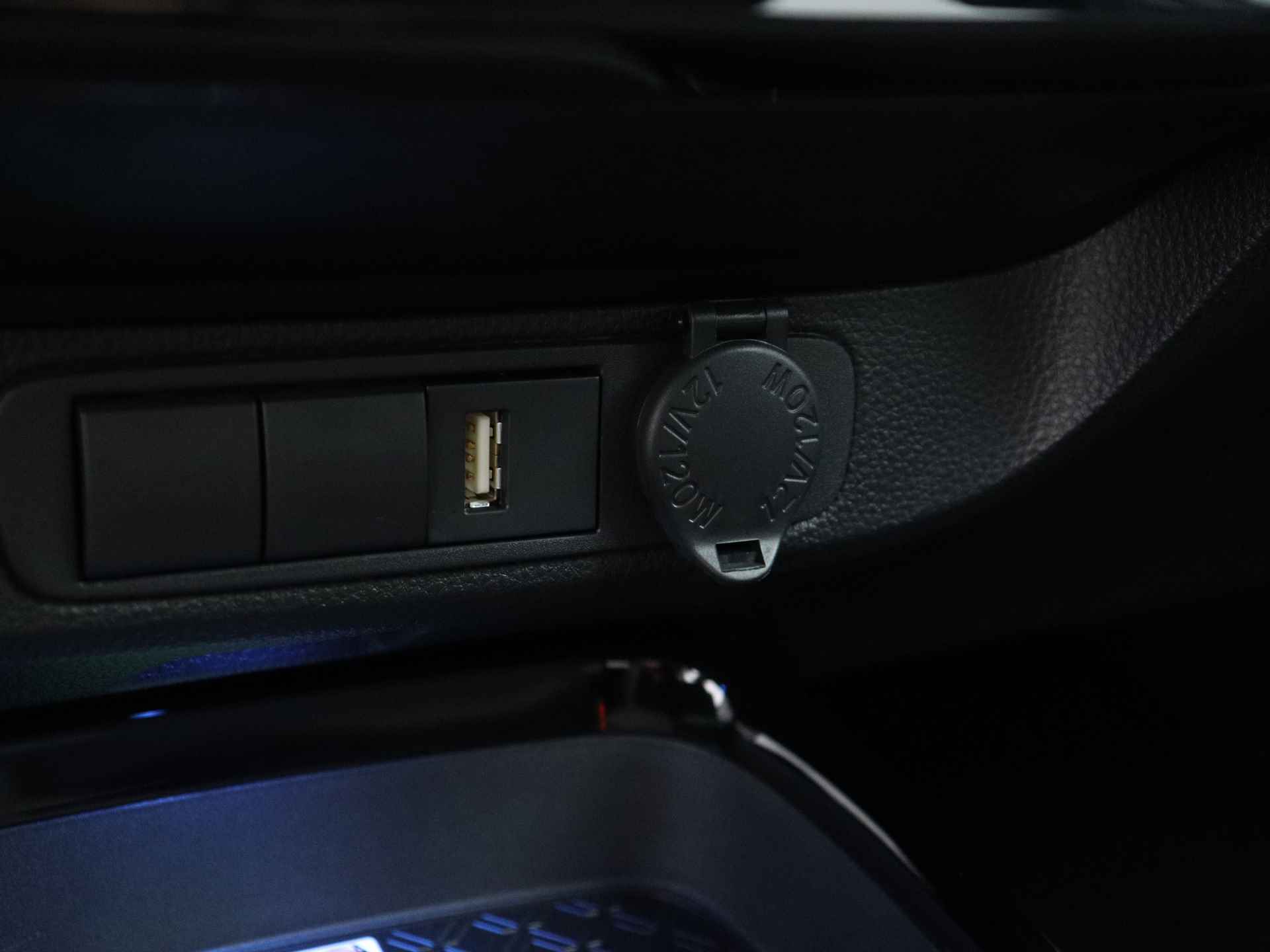 Toyota Aygo X 1.0 VVT-i MT Envy *Demo* | JBL-Audio | Navigatie | - 35/43