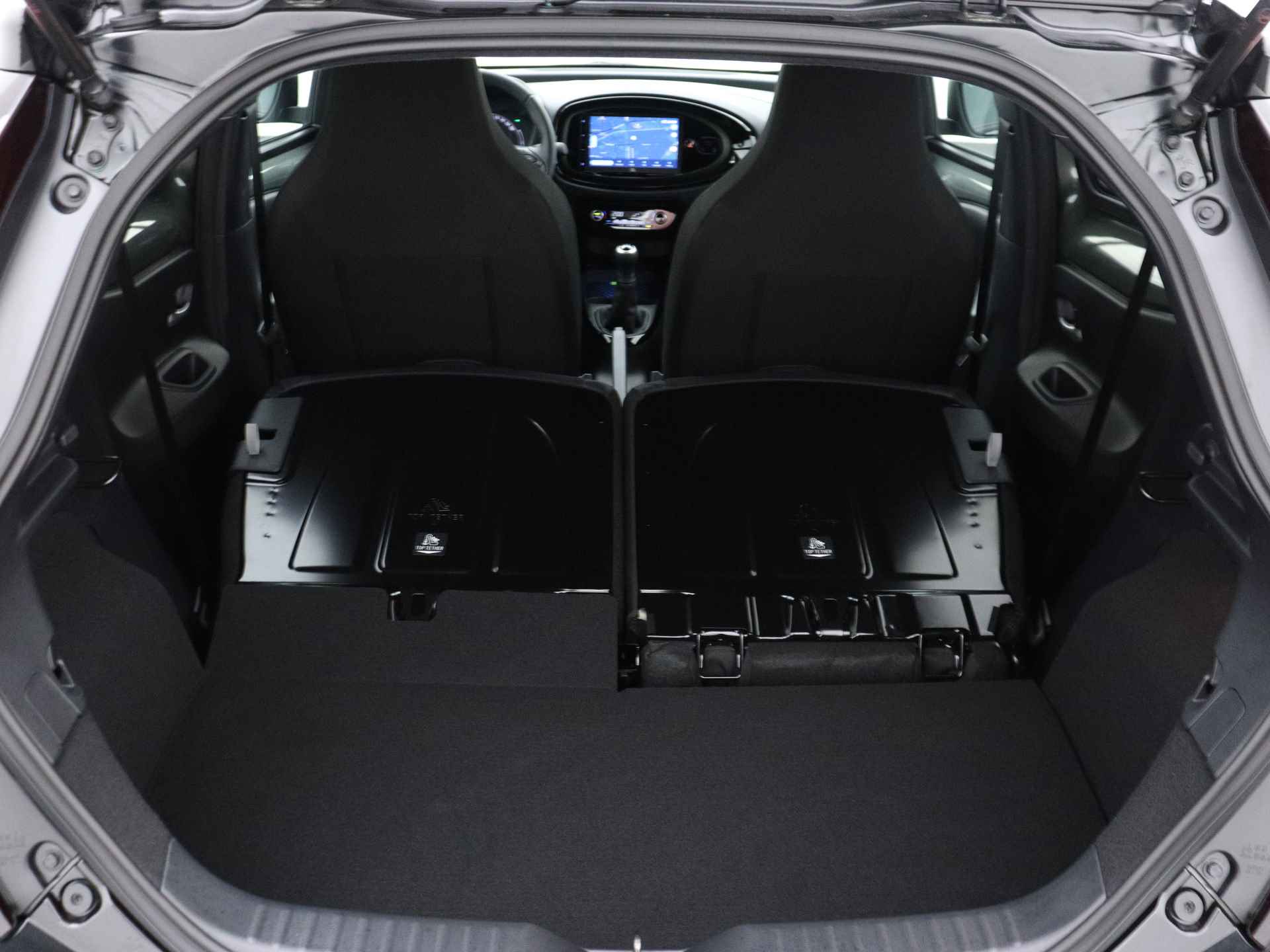 Toyota Aygo X 1.0 VVT-i MT Envy *Demo* | JBL-Audio | Navigatie | - 39/43