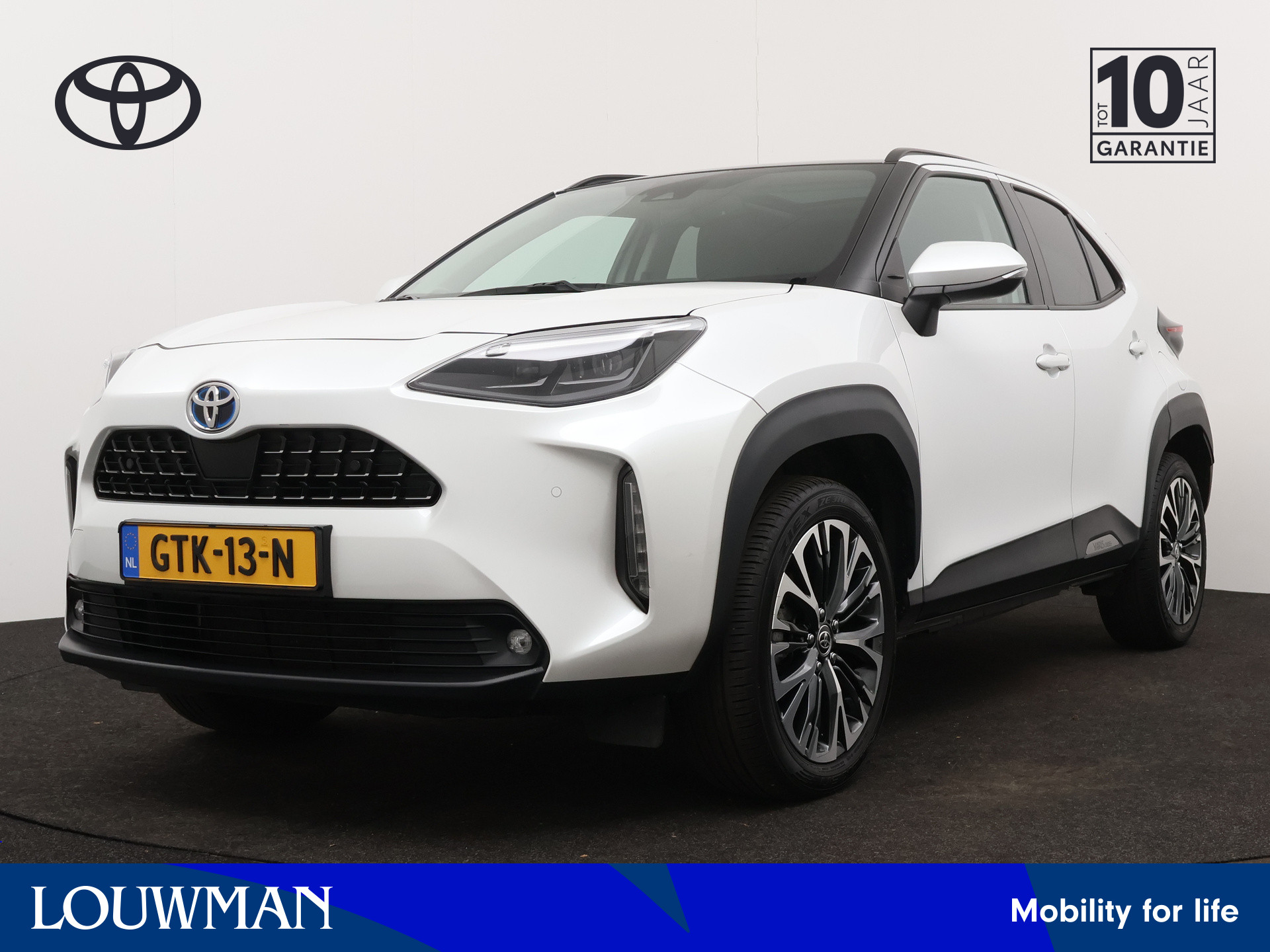 Toyota Yaris Cross 1.5 Hybrid Executive | Panoramadak | Navigatie | JBL-audio | Parkeersensoren | LM velgen | Stoelverwarming | Cruise Control |