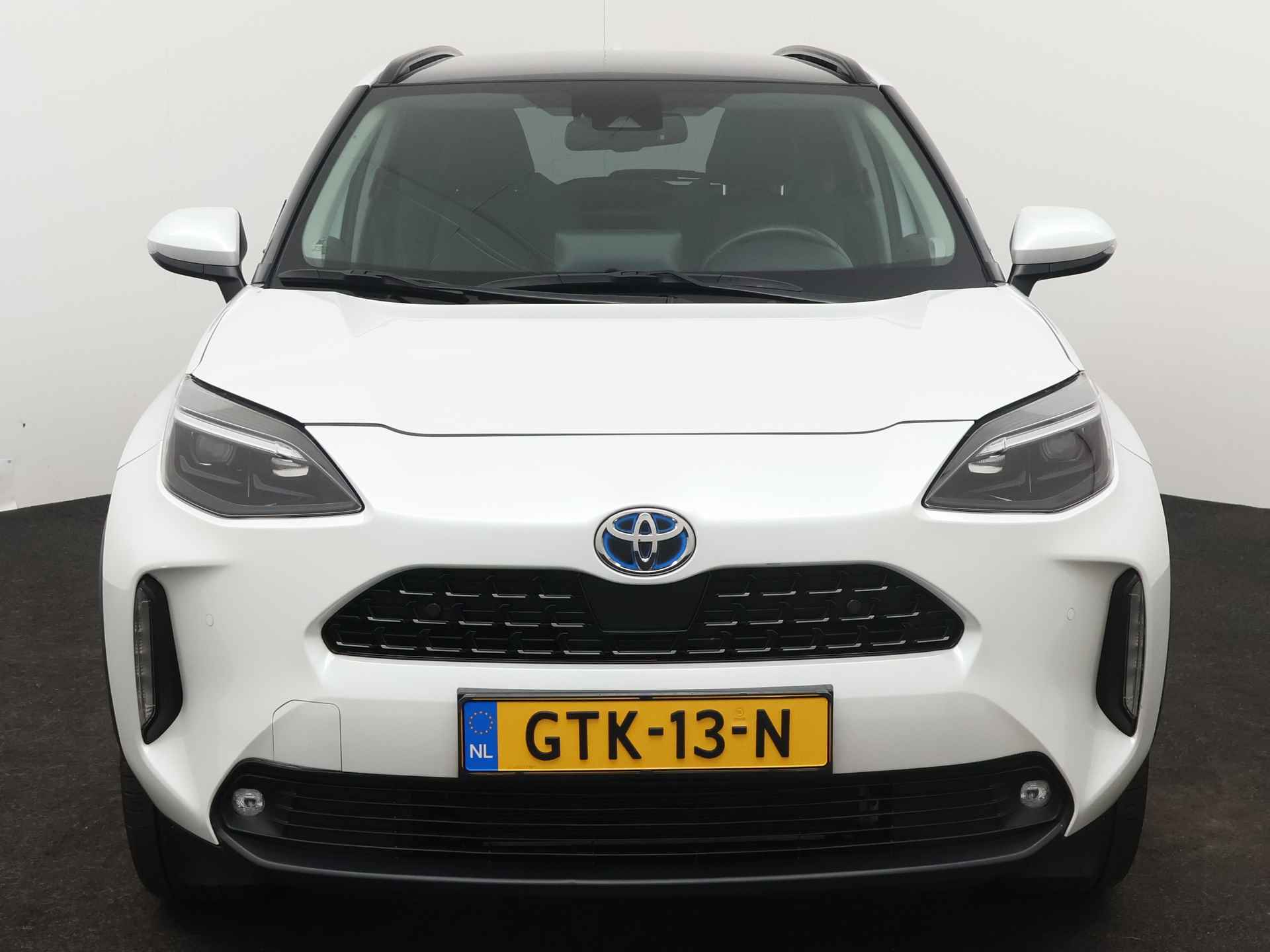 Toyota Yaris Cross 1.5 Hybrid Executive | Panoramadak | Navigatie | JBL-audio | Parkeersensoren | LM velgen | Stoelverwarming | Cruise Control | - 28/47