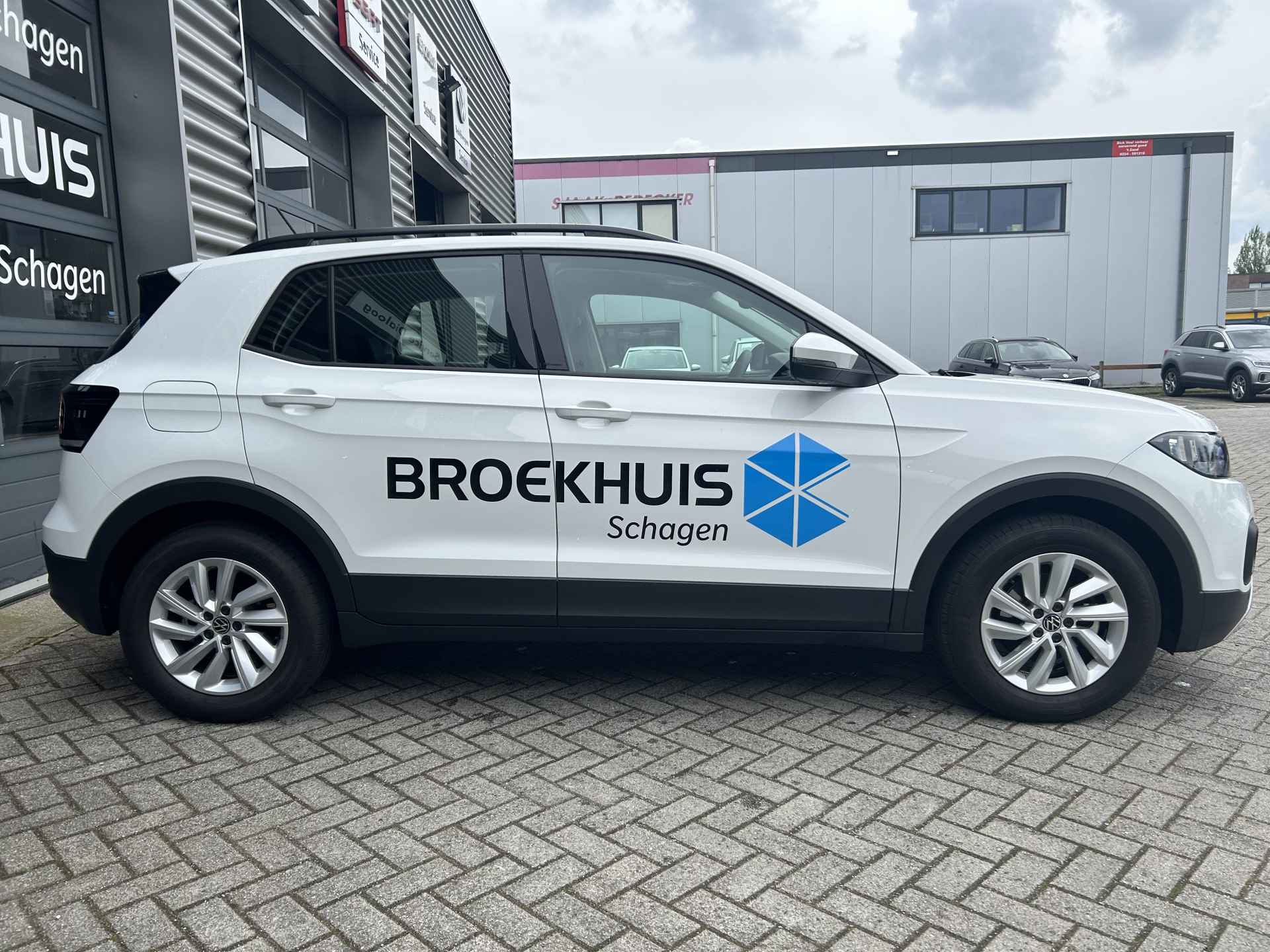 Volkswagen T-Cross 1.0 TSI 110 pk Life | Digital Cockpit | LMV | Navigatie | Parkeersensoren | Apple Carplay/Android | - 7/31