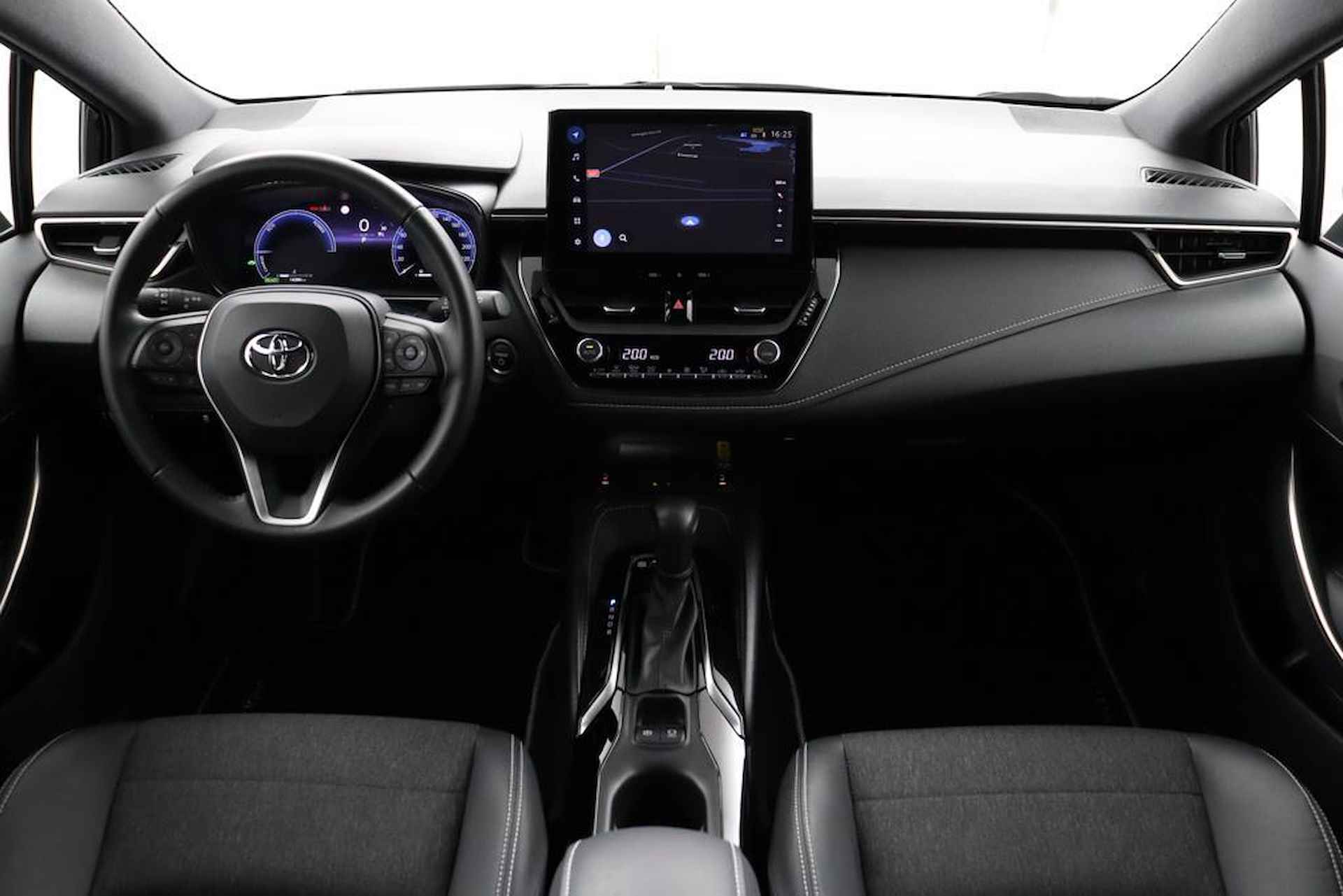 Toyota Corolla Touring Sports 1.8 Hybrid First Edition | Navigatie | Adaptieve-Cruise | Parkeersensoren | Elektrische achterklep | - 53/105