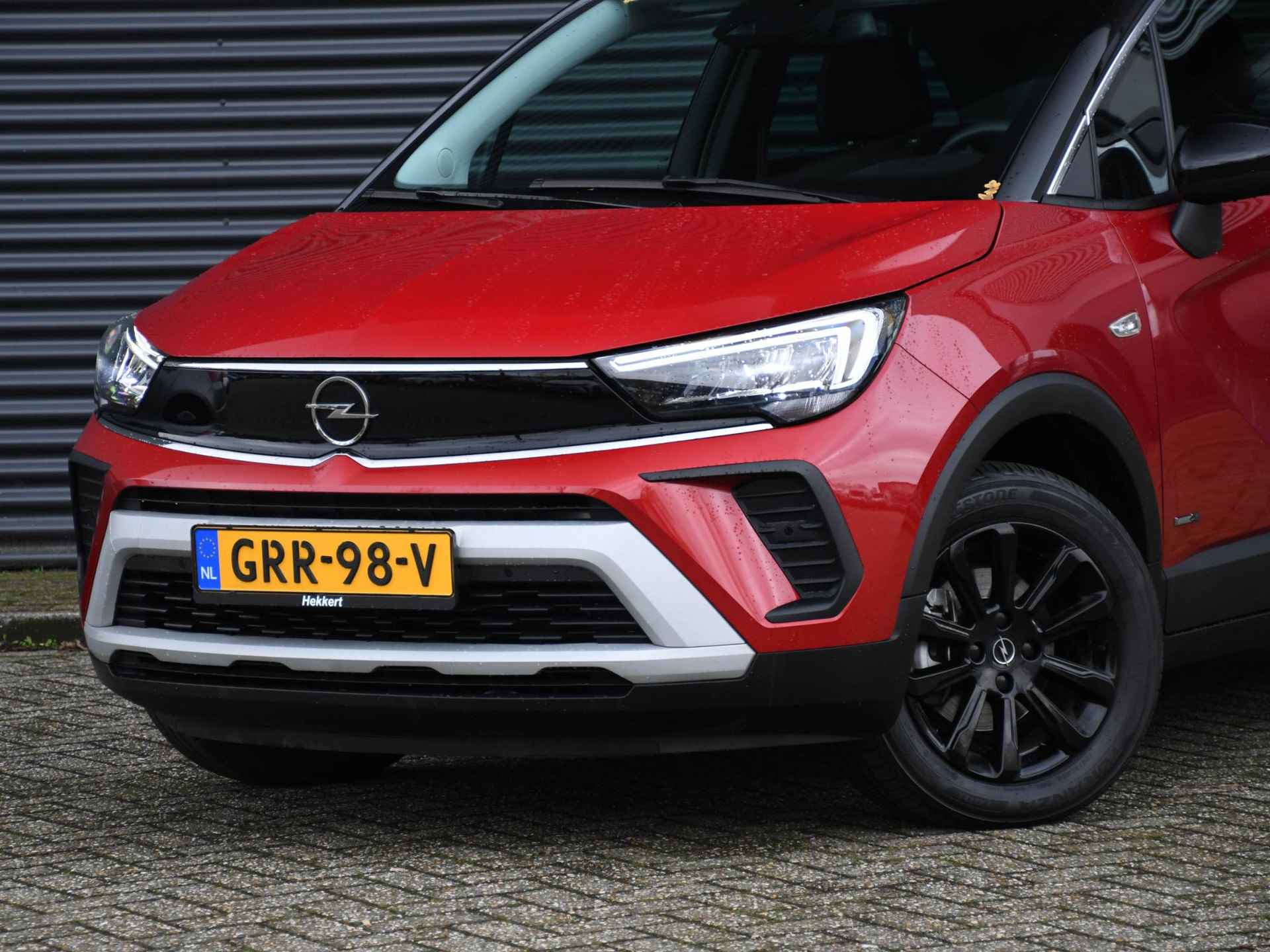 Opel Crossland Level 3 1.2 Turbo 130pk APPLE CARPLAY | 16''LM | CRUISE | CLIMA | DAB | USB | LANE ASSIST | PRIVACY GLASS - 2/29