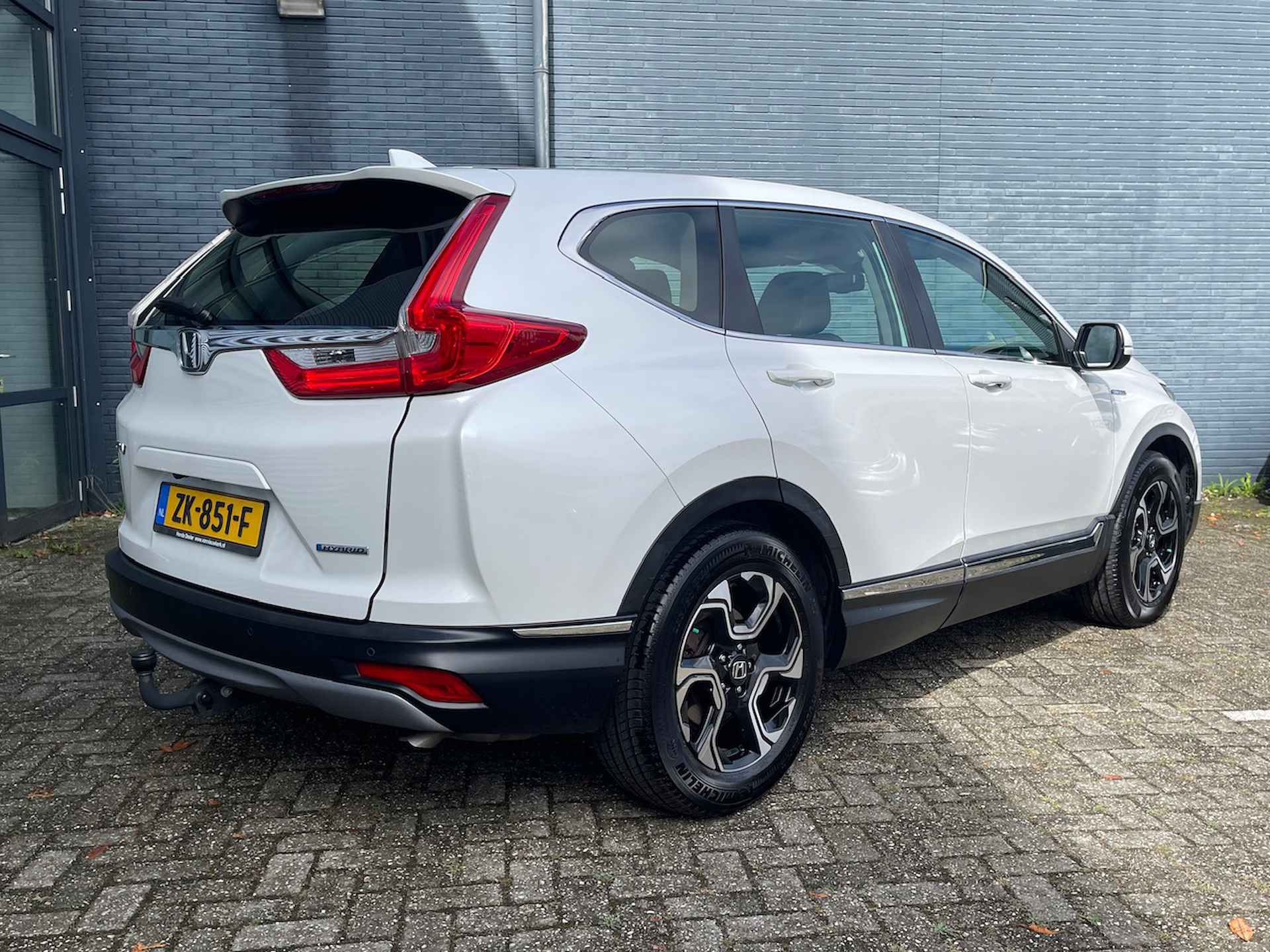 Honda CR-V 2.0 HYBRID 184pk 2WD E-CVT Automaat Elegance | Navigatie & Carplay | Adaptieve Cruisecontrol | Stoelverwarmning | Trekhaak Afn. | LED Verlichting | - 2/36