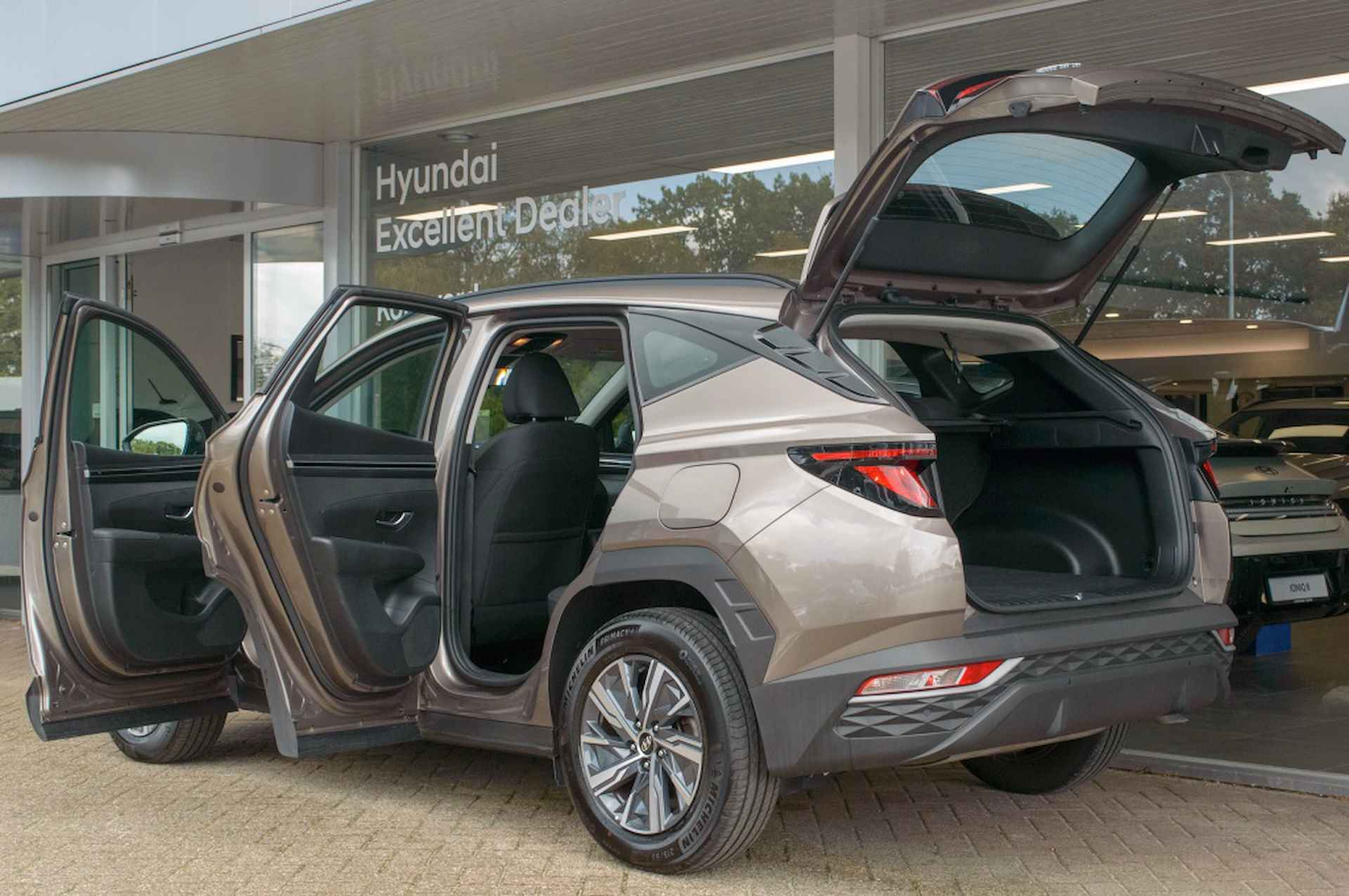 Hyundai Tucson 1.6 T-GDI MHEV i-Motion | Carplay Navigatie | Trekhaak - 10/21