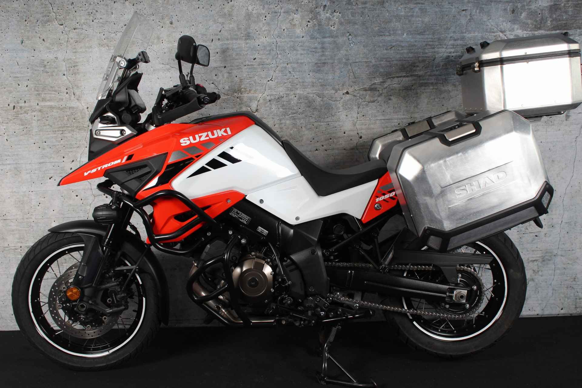 Suzuki V-Strom DL 1050 XT ABS - 2/18