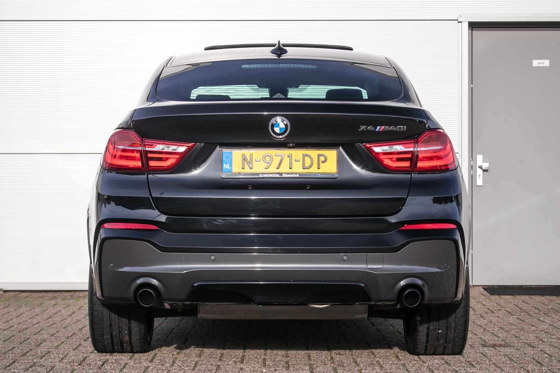 BMW X4 M40i High Executive Automaat 361 PK - All in rijklaarprijs | Schuifdak | Trekhaak wegkl. | Leder | Mem. stoelen | Nav - 13/61