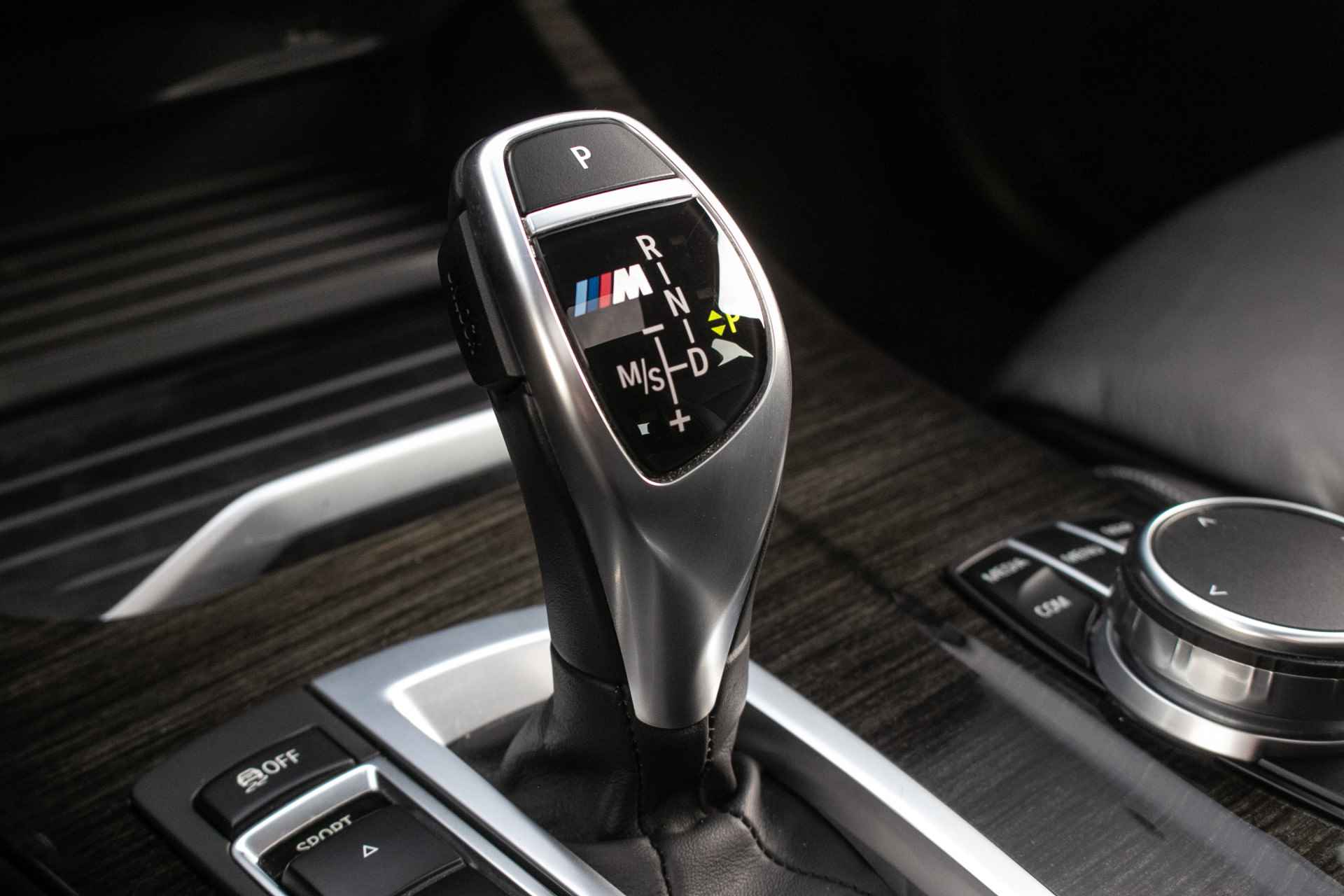BMW X4 M40i High Executive Automaat 361 PK - All in rijklaarprijs | Schuifdak | Trekhaak wegkl. | Leder | Mem. stoelen | Nav - 30/61