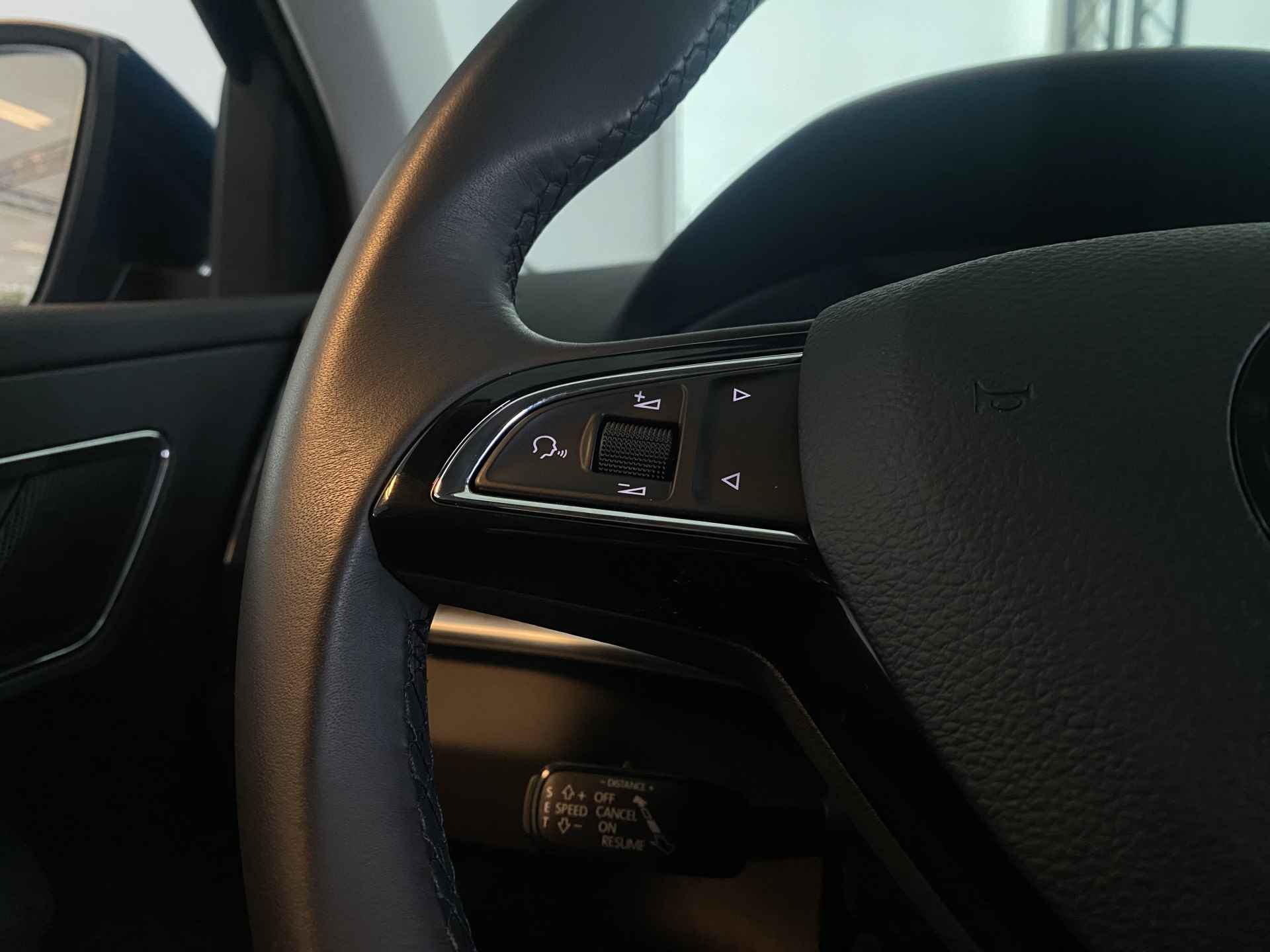 Škoda Karoq 1.5 TSI ACT Style | Automaat | Apple CarPlay | Navi | Climate Control | DAB | Verwarmde Voorruit | - 32/44