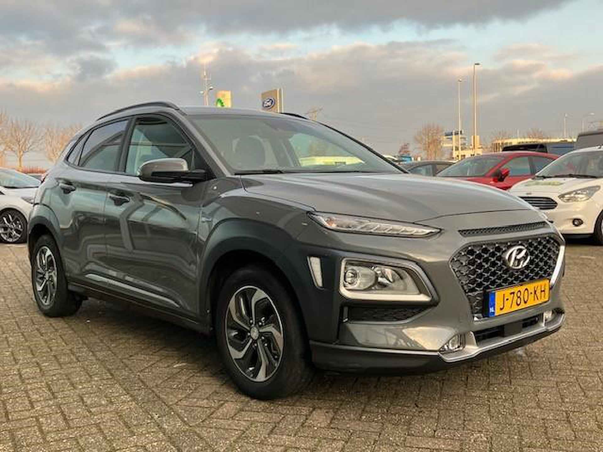 Hyundai Kona 1.6 GDI HEV Fashion - 27/32