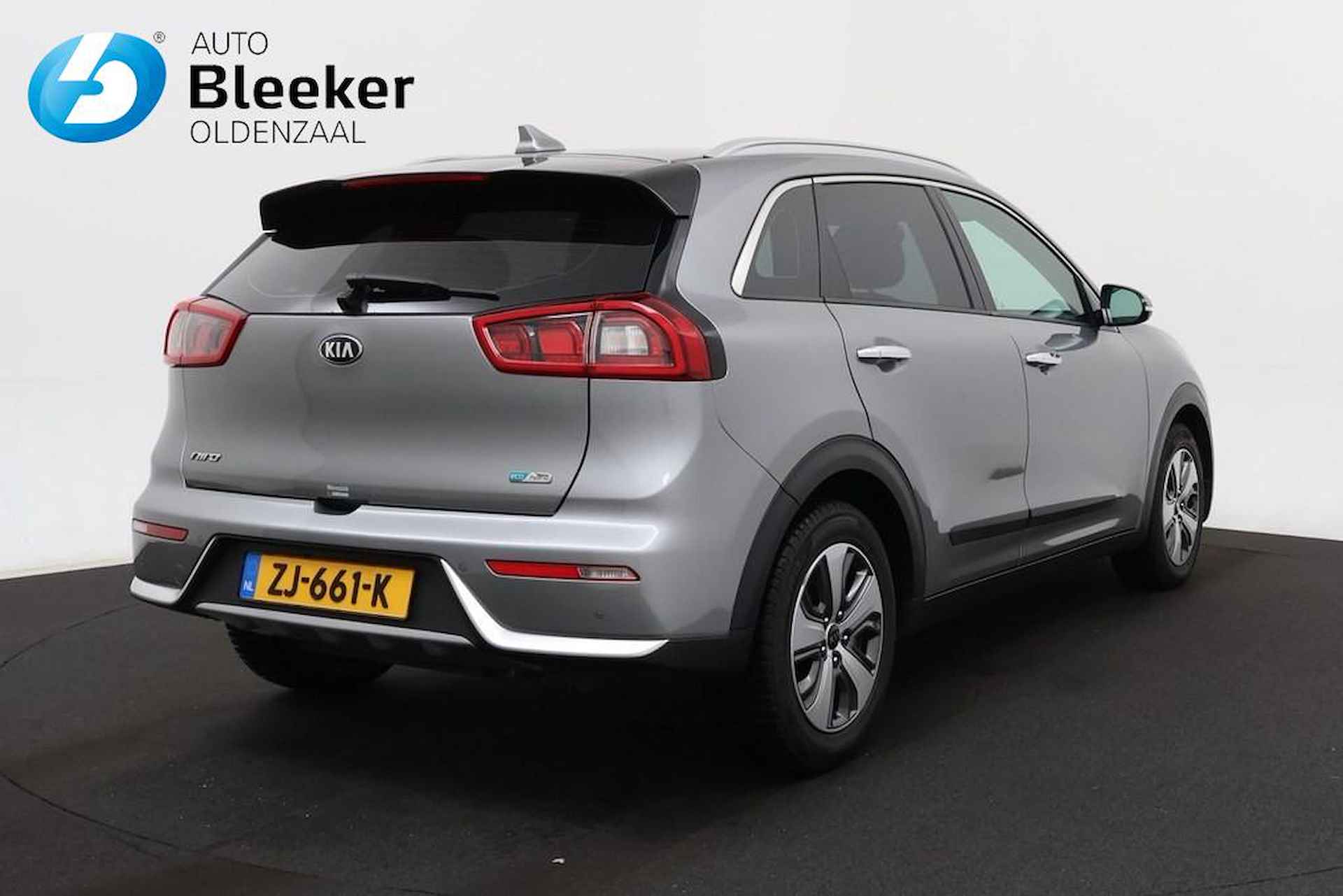 KIA Niro 1.6 GDi 141Pk Hybrid DynamicLine Camera cruise navi DAB - 2/26