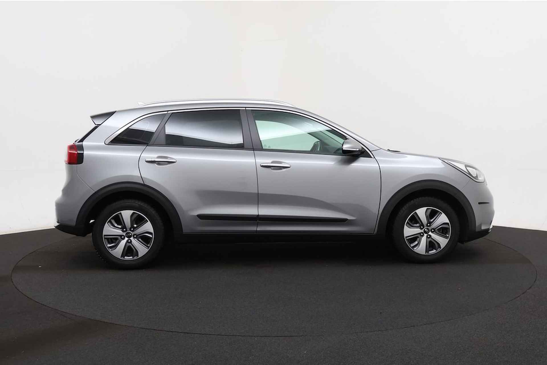 KIA Niro 1.6 GDi 141Pk Hybrid DynamicLine Camera cruise navi DAB - 21/26