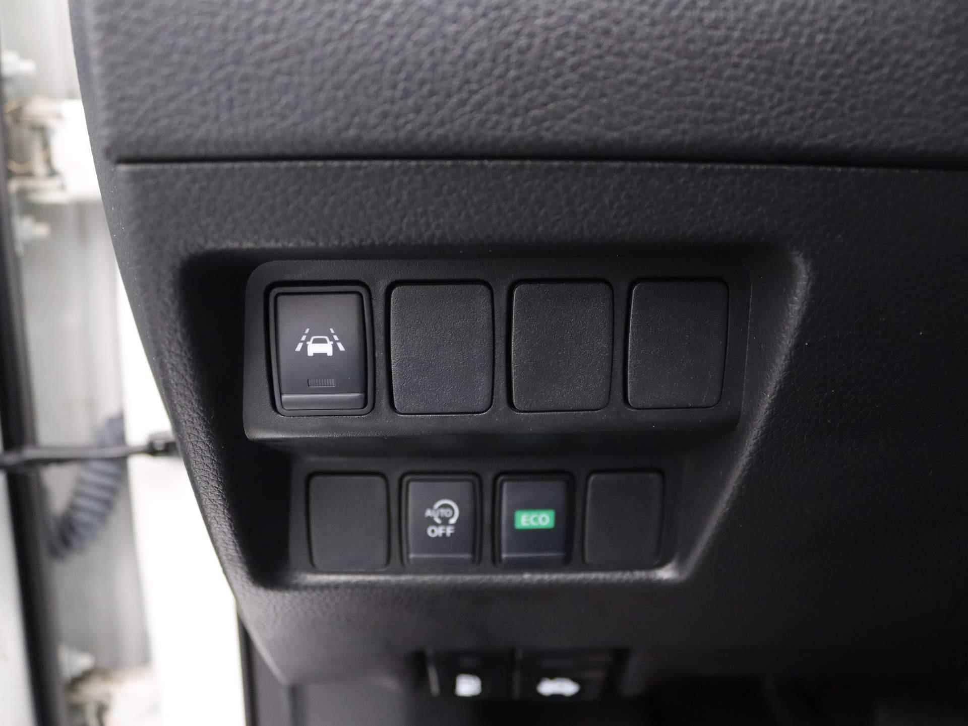 Nissan Qashqai 1.3 DIG-T Premium Edition Automaat | Airco | Navigatie | Cruise Control | Leren Bekleding | panoramadak | lichtmetalen velgen 19" | - 23/46