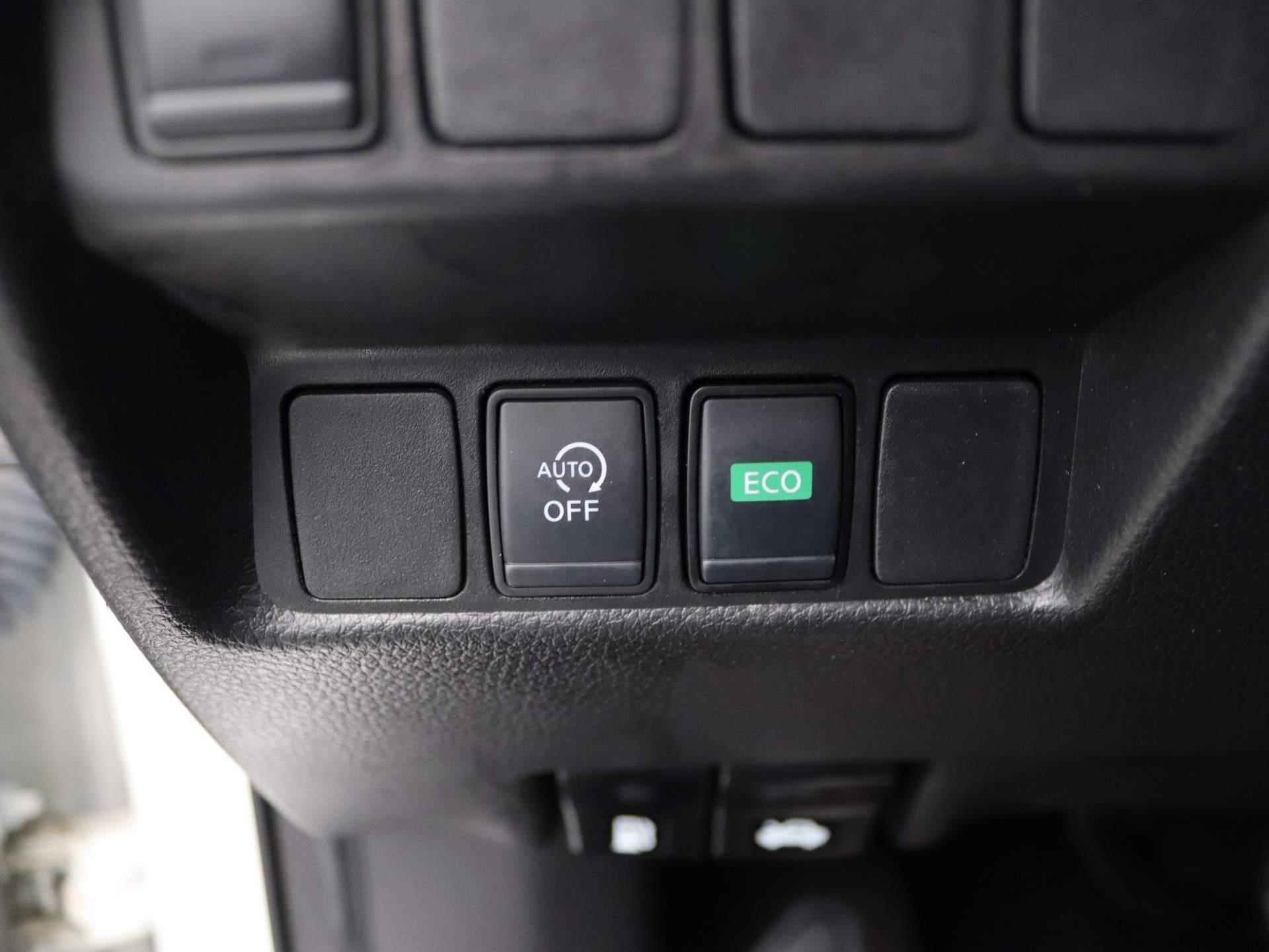Nissan Qashqai 1.3 DIG-T Premium Edition Automaat | Airco | Navigatie | Cruise Control | Leren Bekleding | panoramadak | lichtmetalen velgen 19" | - 24/46