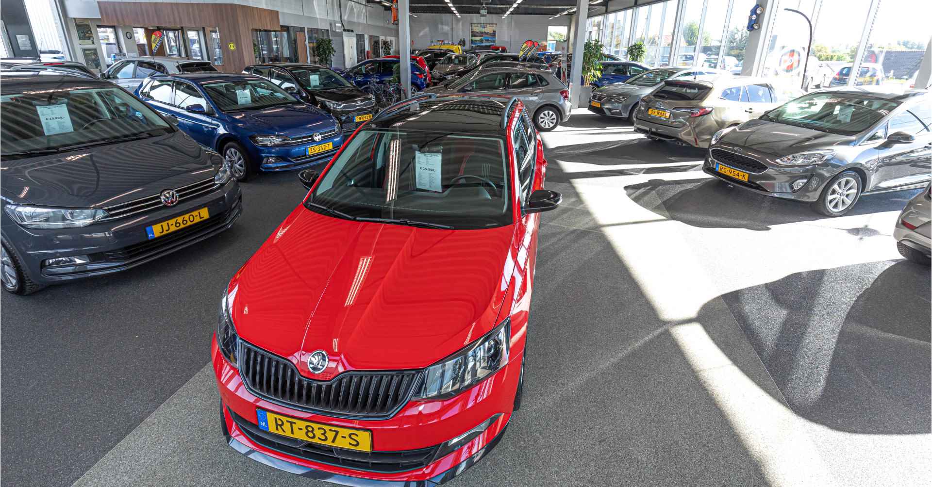 Volkswagen Polo 1.4 TDi 90pk Comfortline Exec.Plus 5-drs. NAVI/CARPLAY/AIRCO/CRUISE/PDC/BTW/2E EIGENAAR! - 53/73