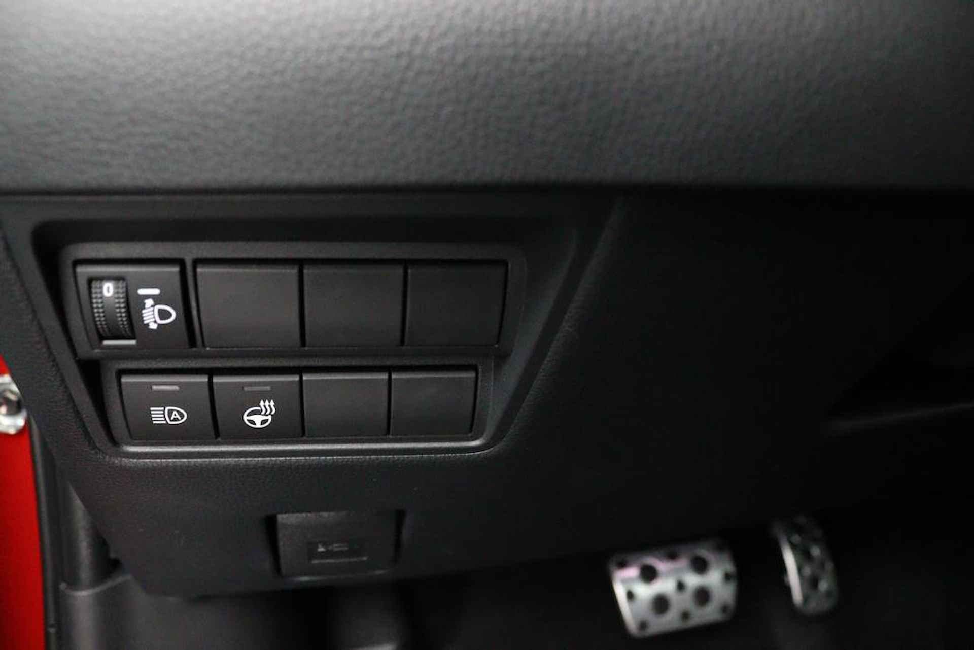 Toyota Yaris Hybrid 130 GR Sport | GR Sport Plus Pakket | 130 PK | Panorama Dak | Dodehoek Detectie | Bomvol | - 27/55