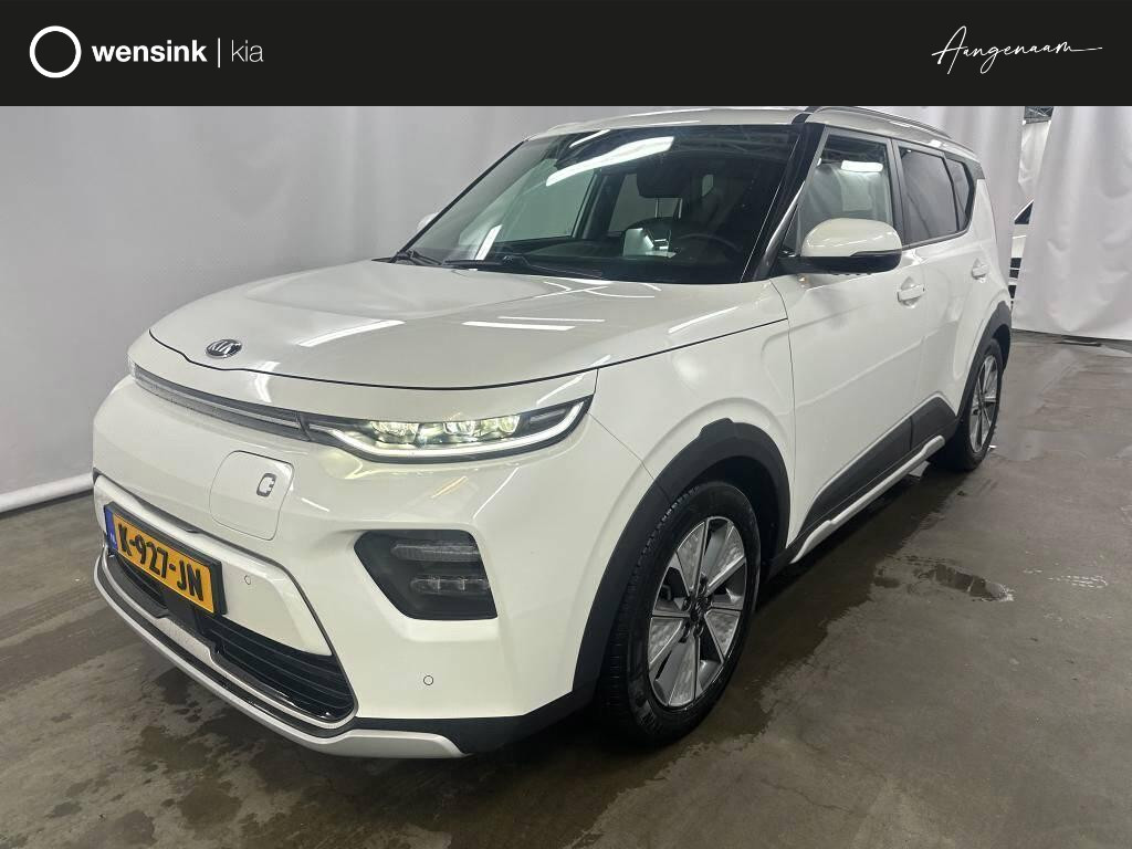 Kia e-Soul ExecutiveLine 64 kWh | €2000 Subsidie | Trekhaak | Verwacht!! -> Graag bellen voor meer info