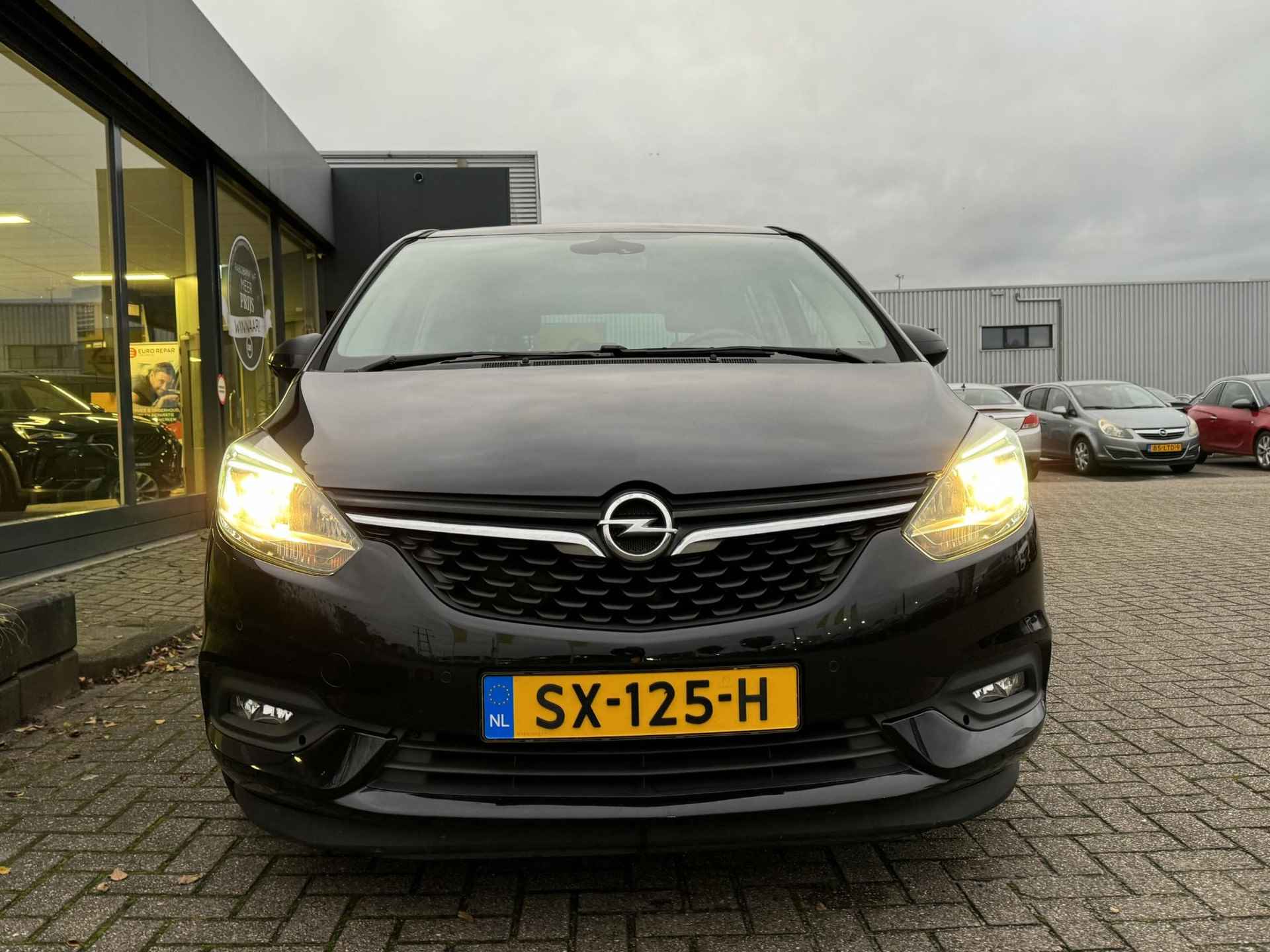 Opel Zafira 1.4 Turbo Online Edition 7p. 7 persoons! | Dealer onderhouden incl. 6 mnd. garantie | Wat krasjes rondom | Camera | Navigatie | Climate control | Cruise - 12/37